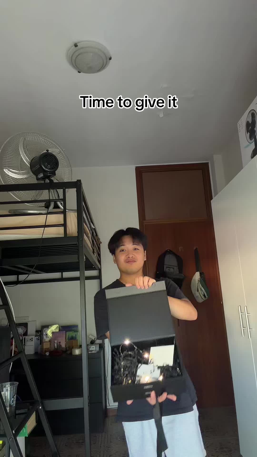 @Gelo