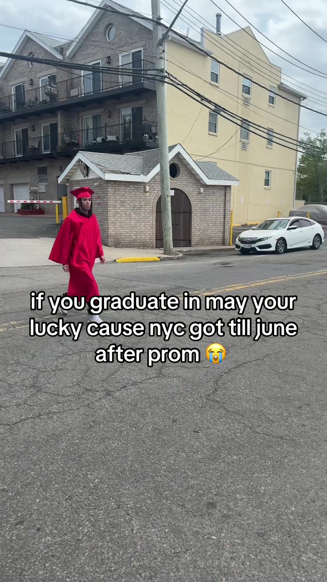 @derekyb