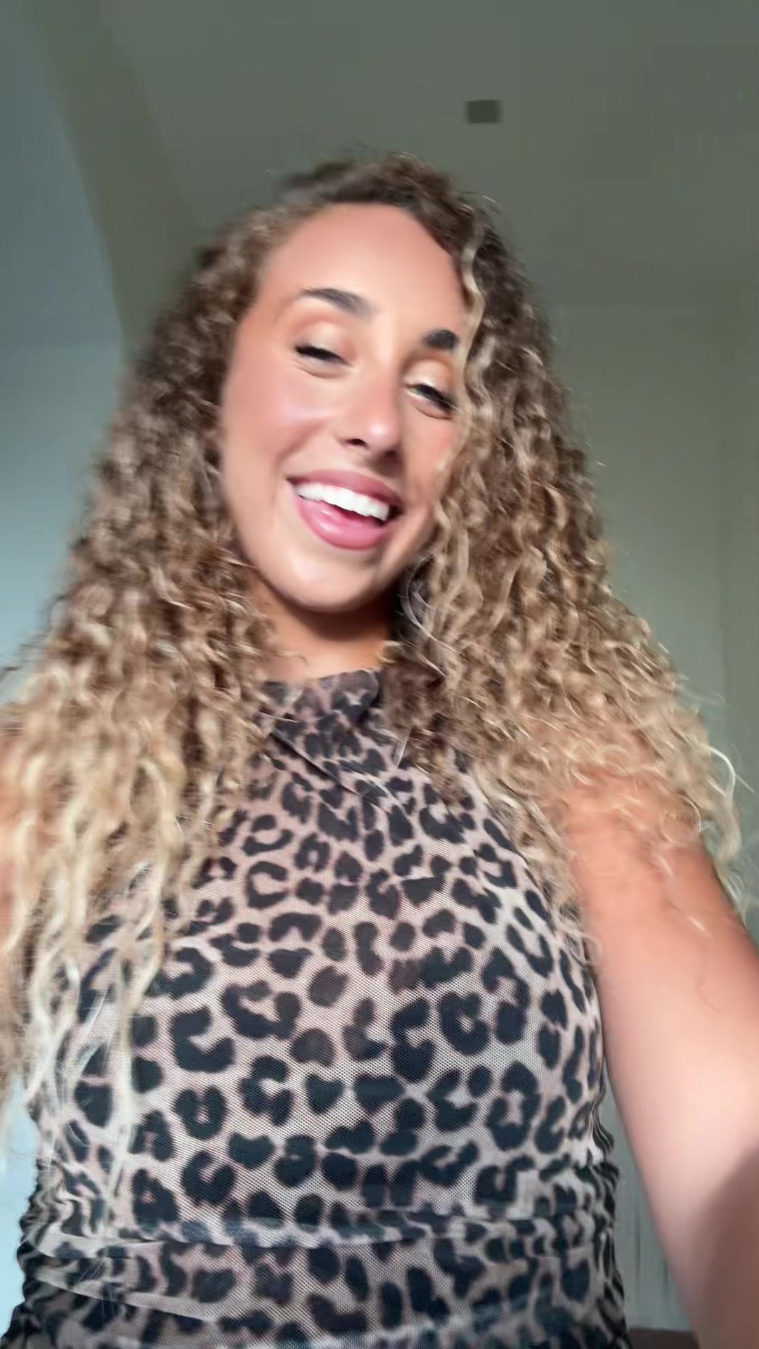 @🥂💫🪩🐆