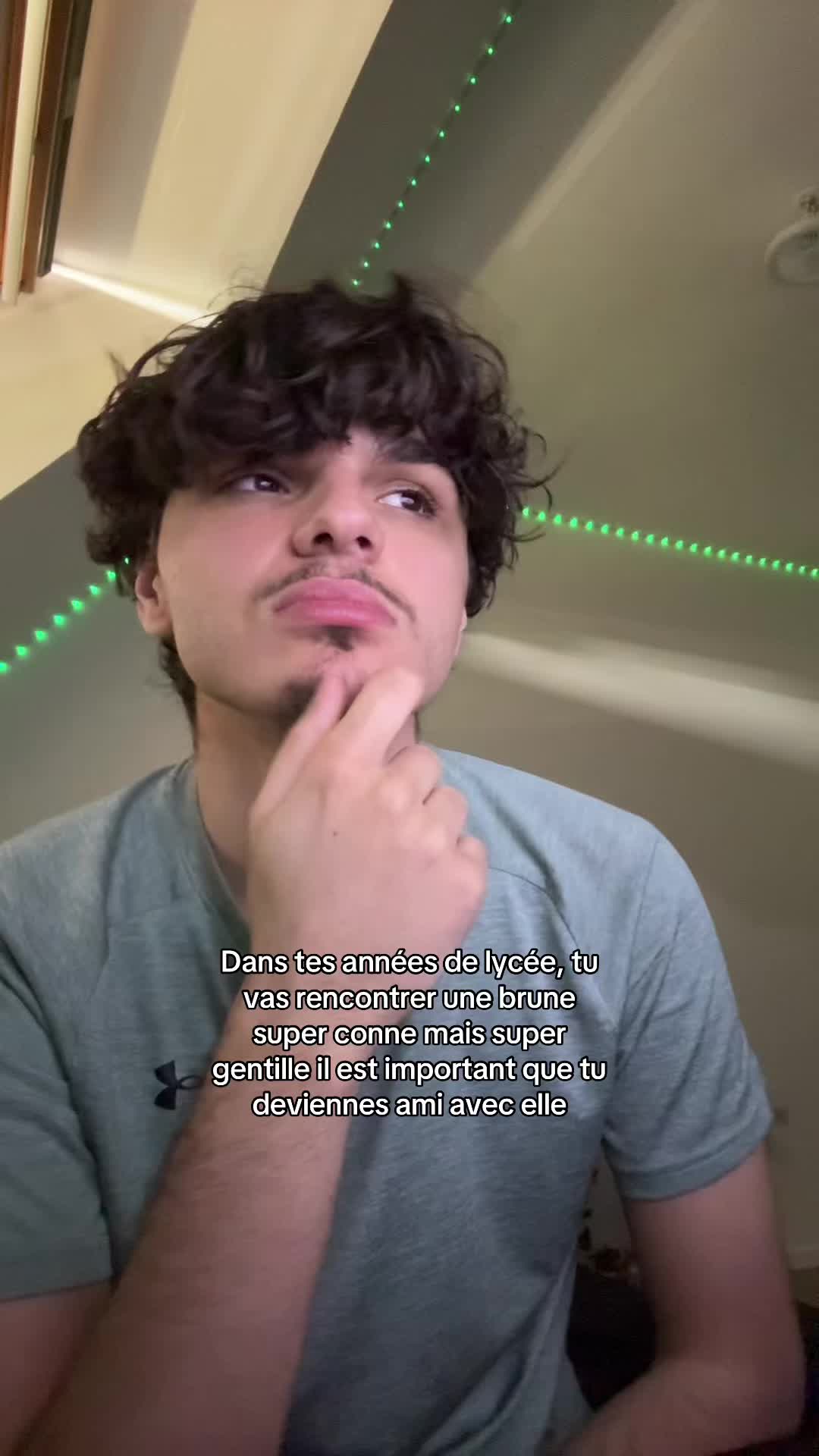 @E’