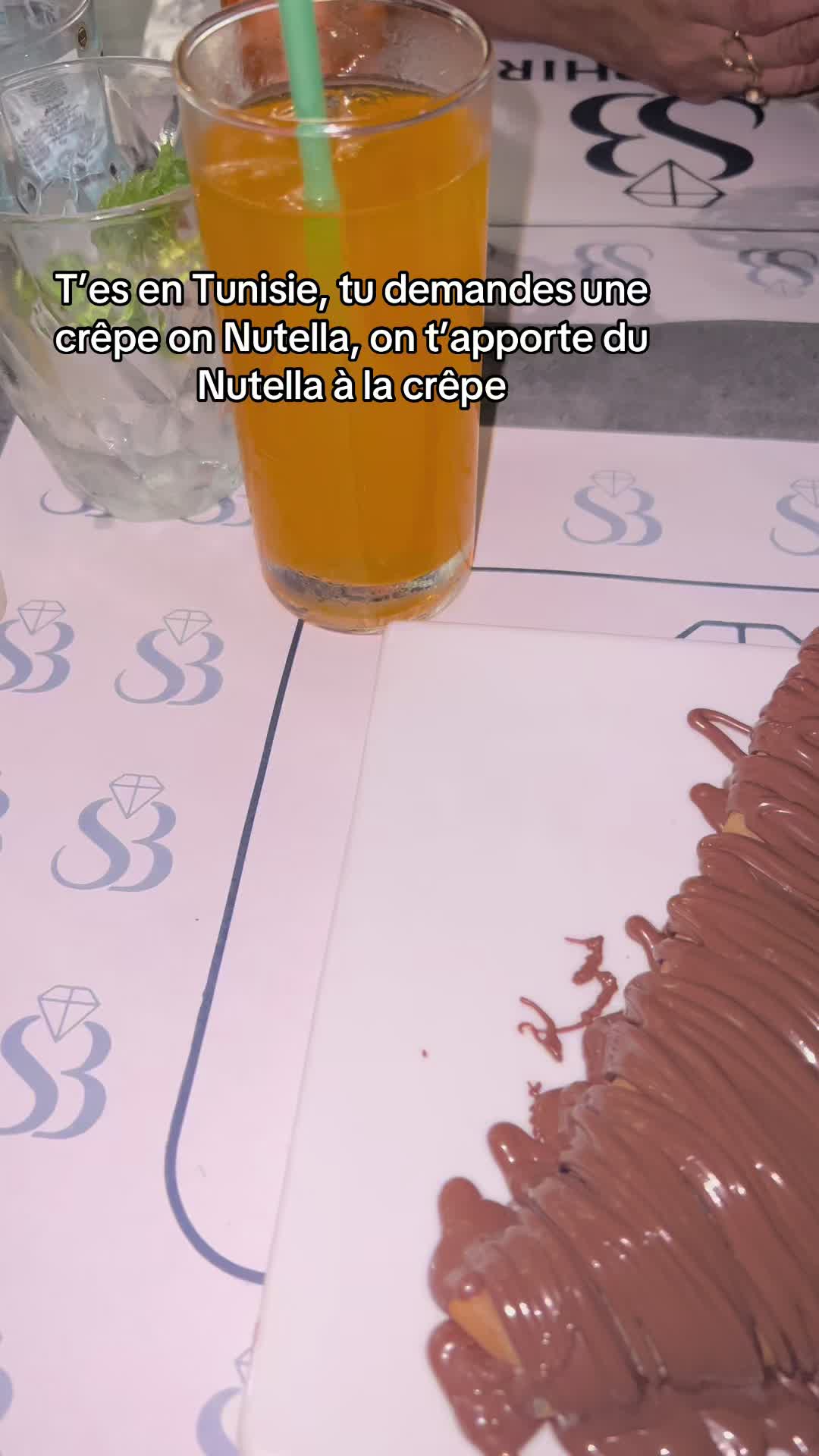 @Lalou_Chbn 🤍