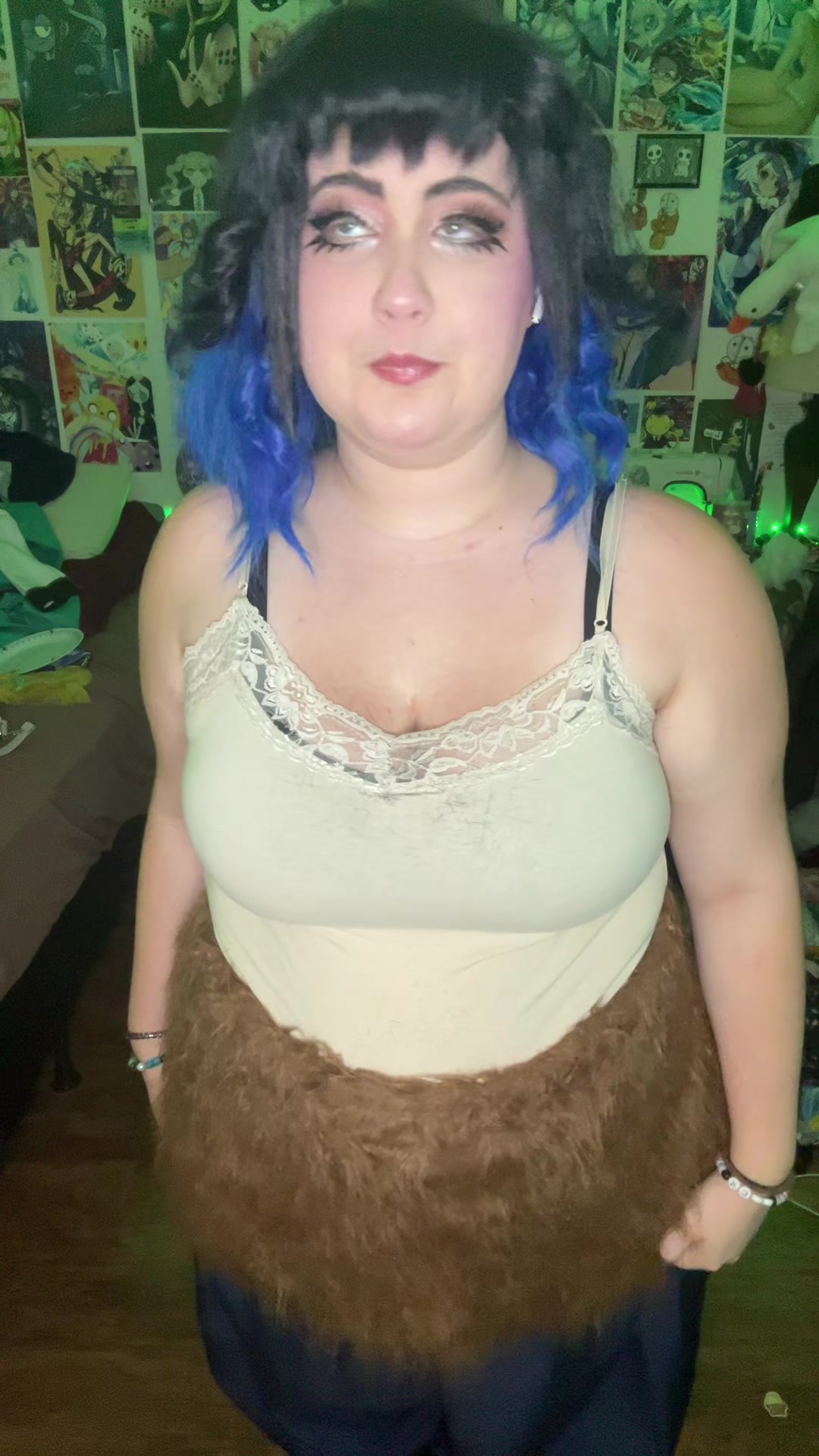@🥸🥸Evie 🤭🤭