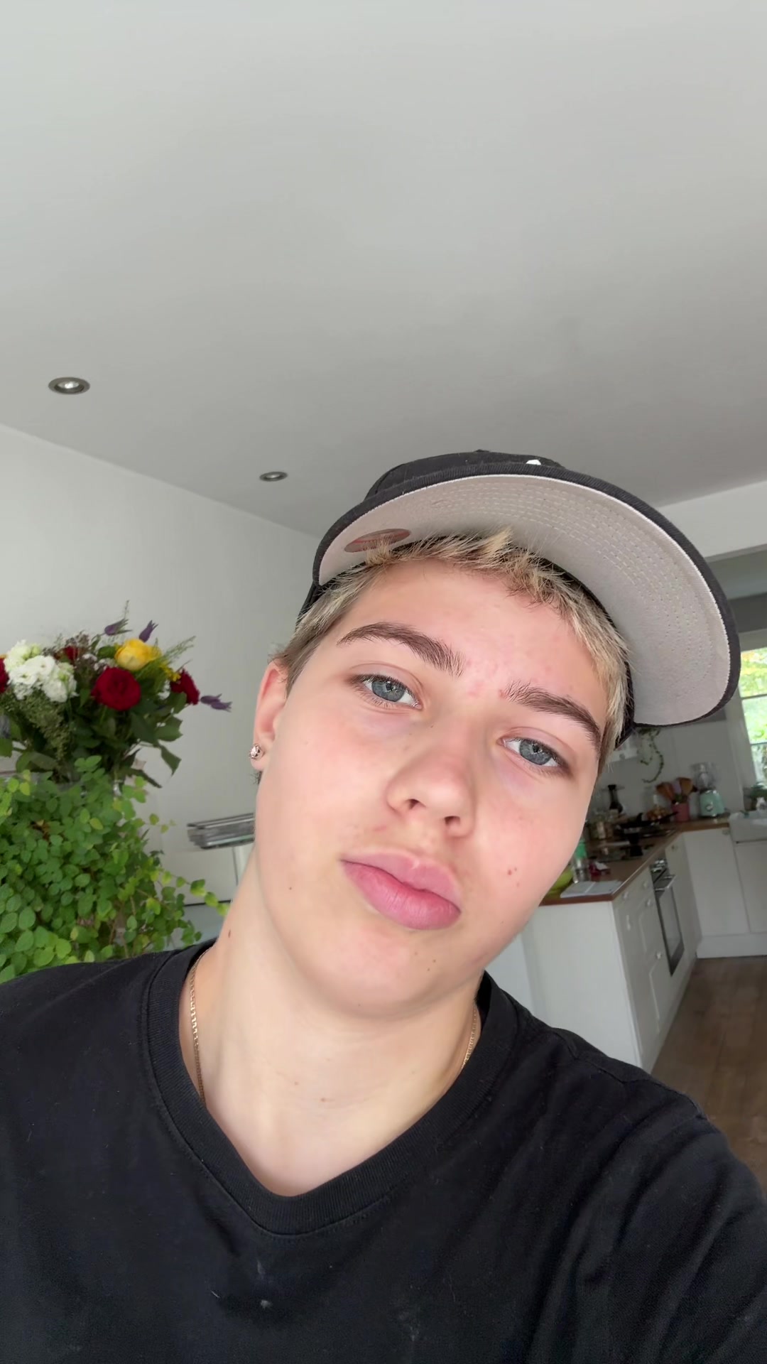 @Emi