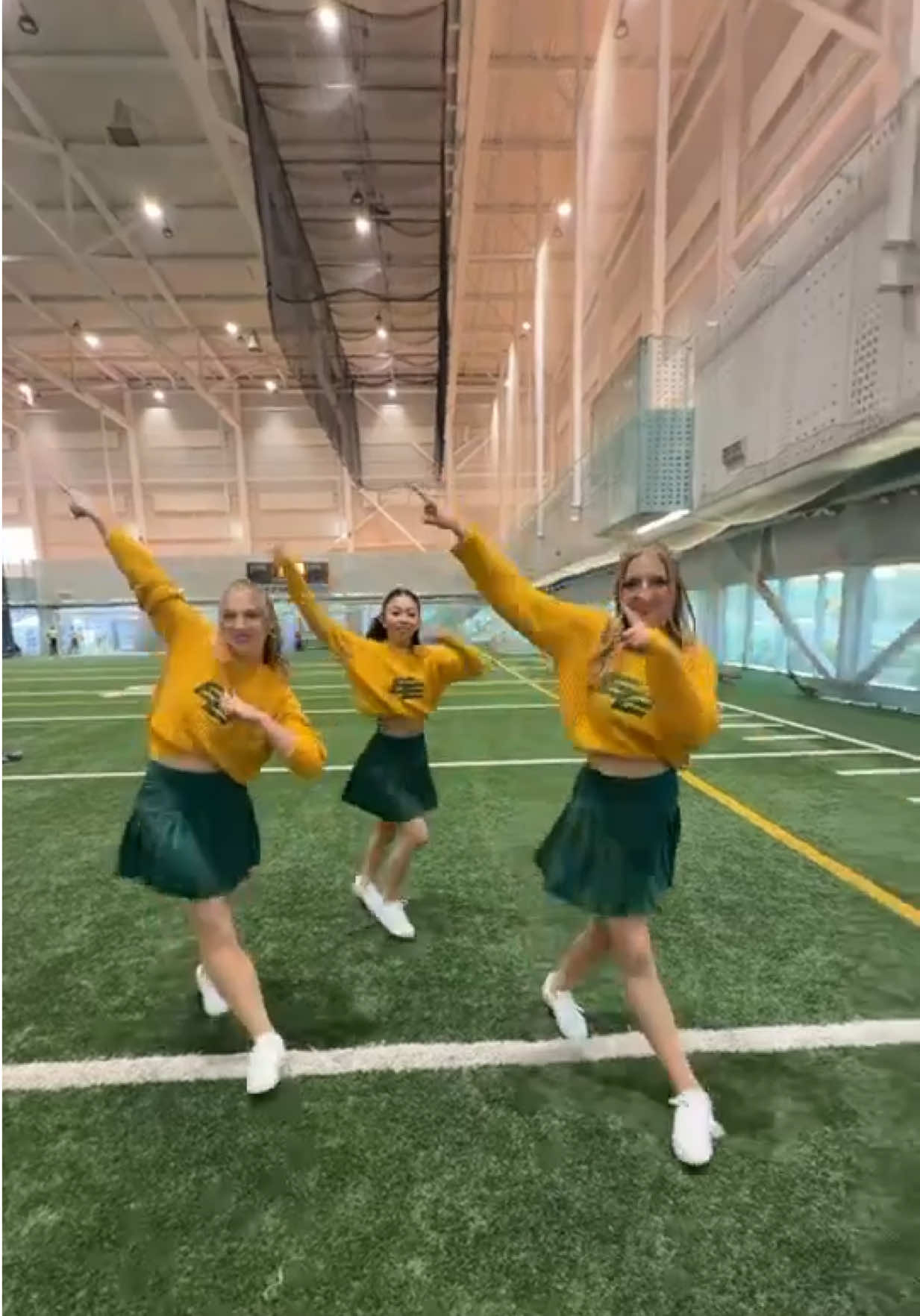 @Edmonton Elks Cheer Team