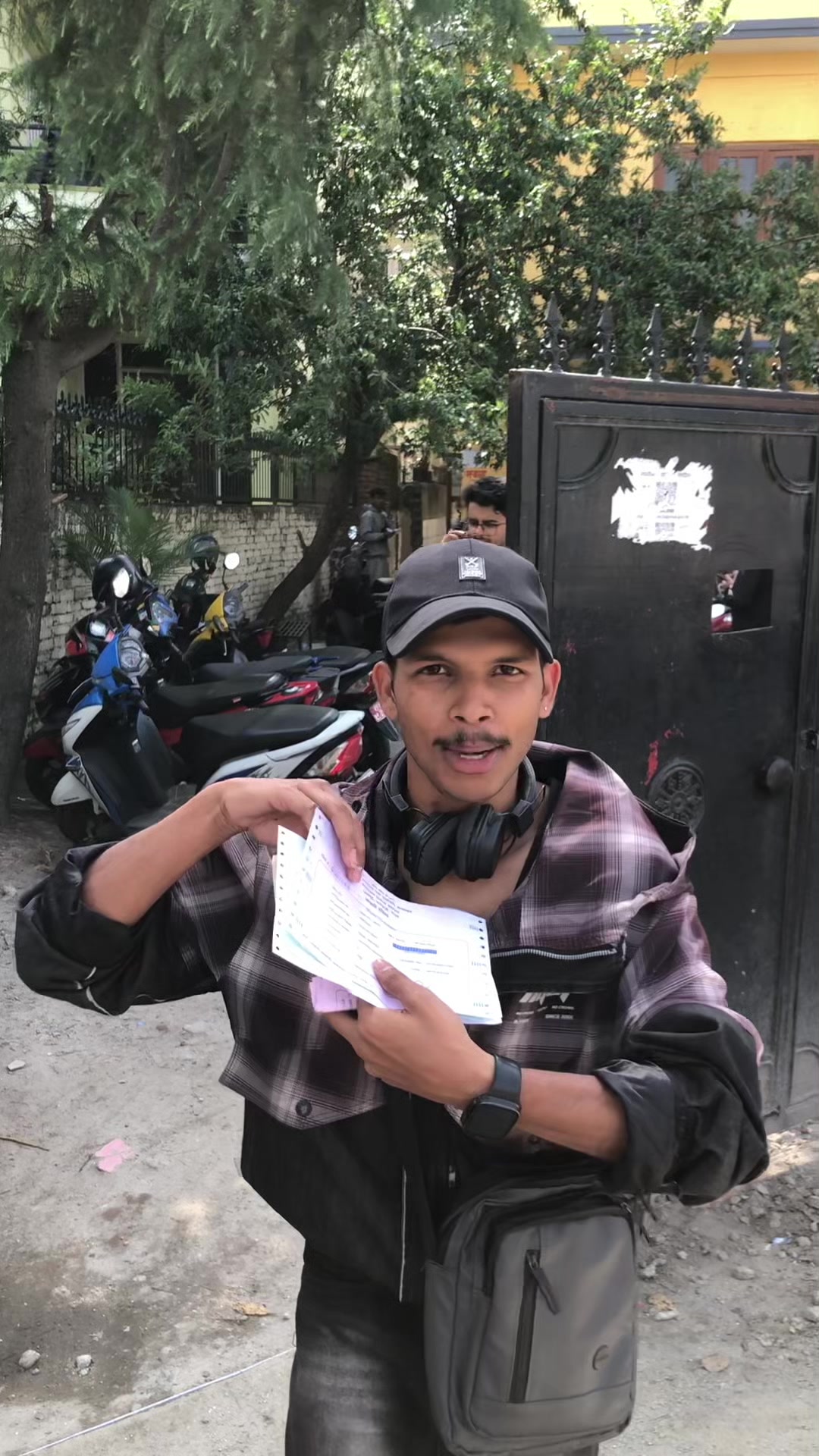 @Sunil Mahara