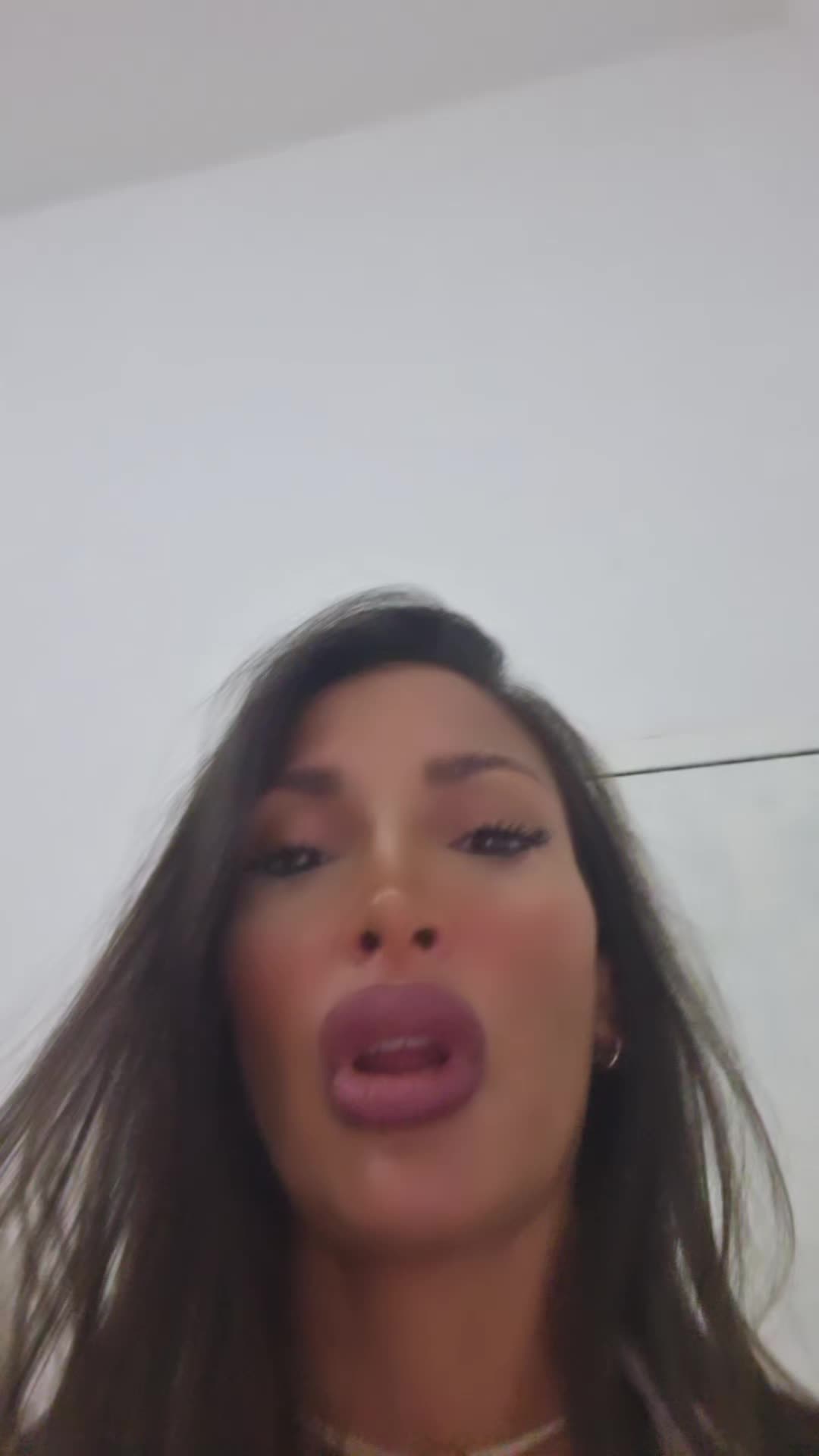 @GinaBriante🌹