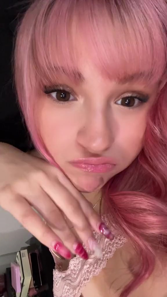 @sugarandkissesosweet