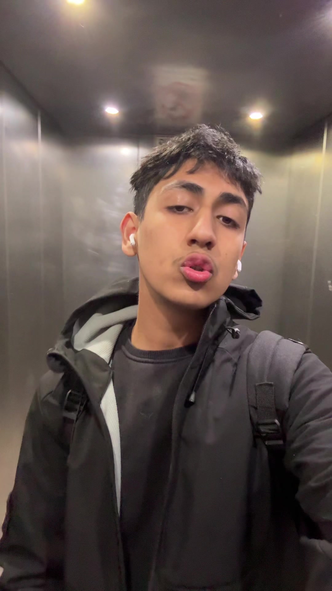 @MILO LAURENT🎙️