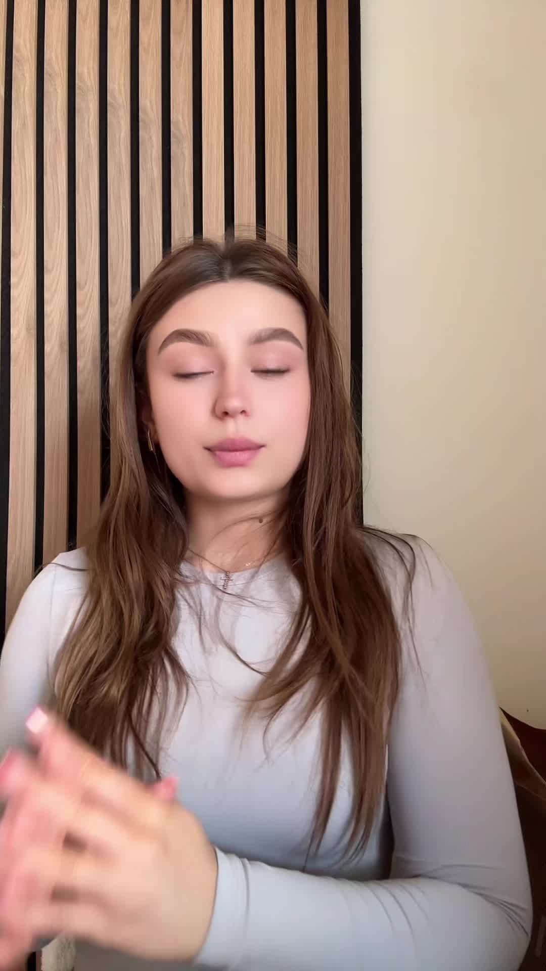 @andri.deaIO