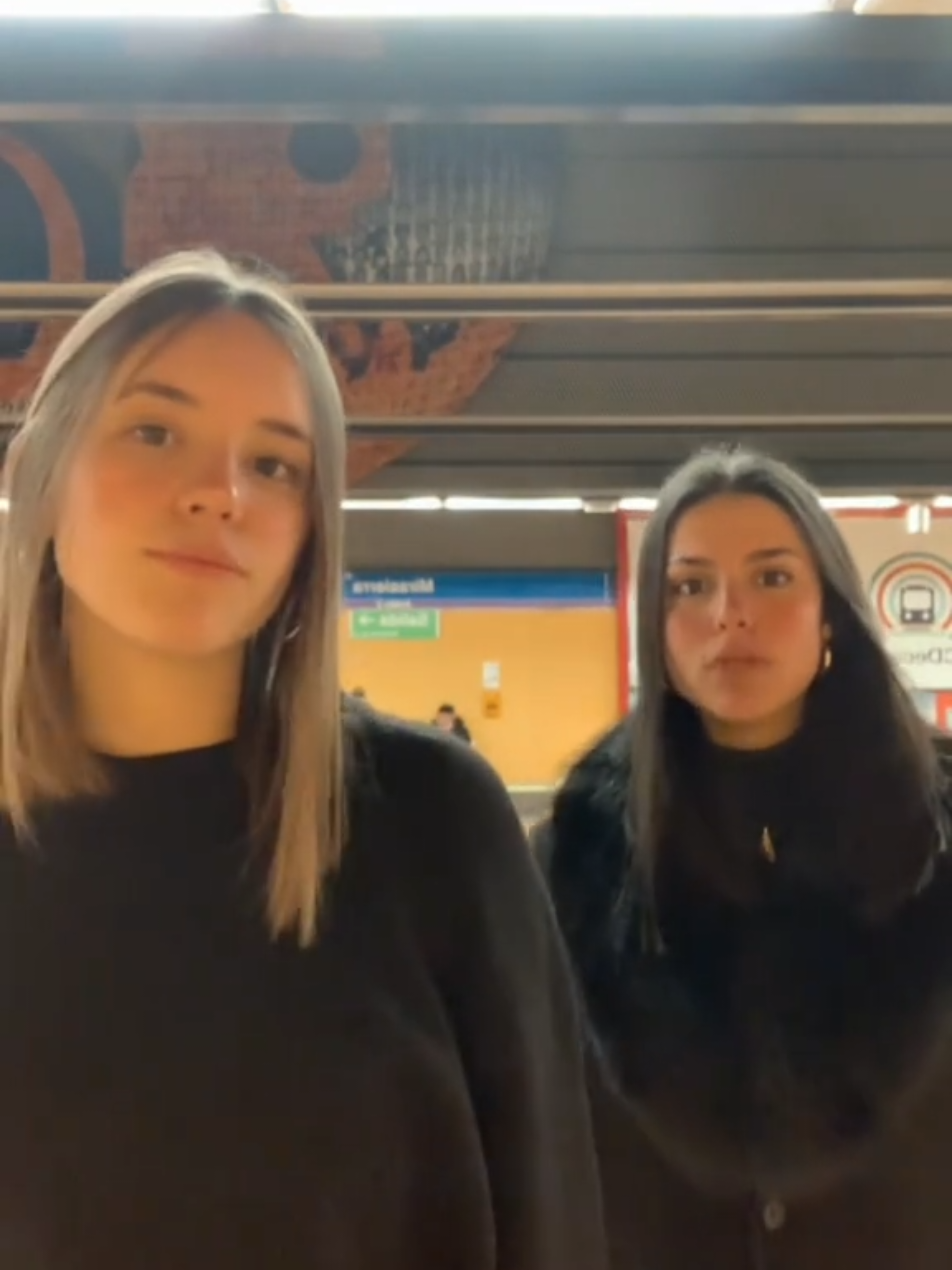 @lolazo