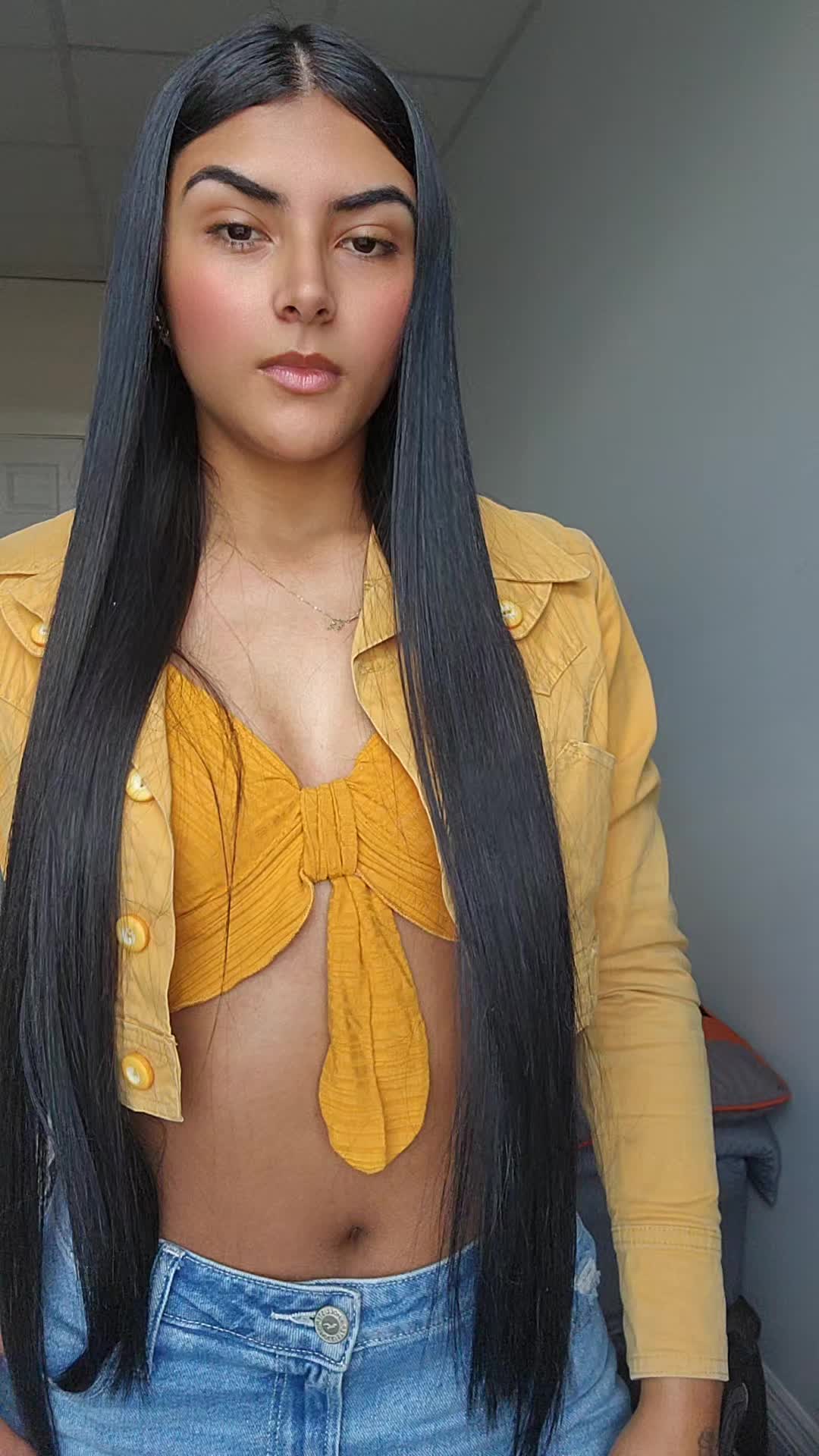 @oficial.yuliana