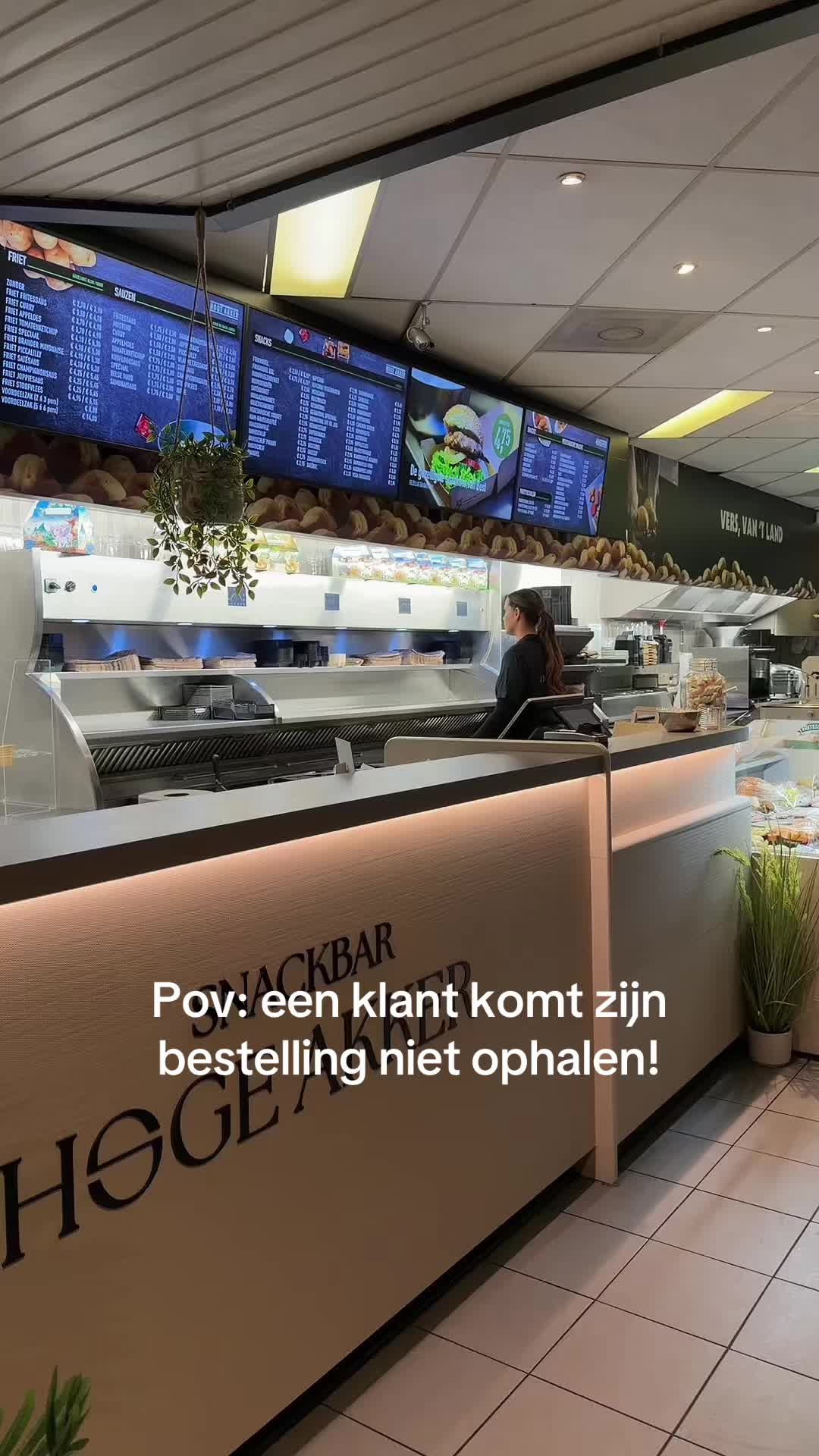 @Snackbar Hoge Akker