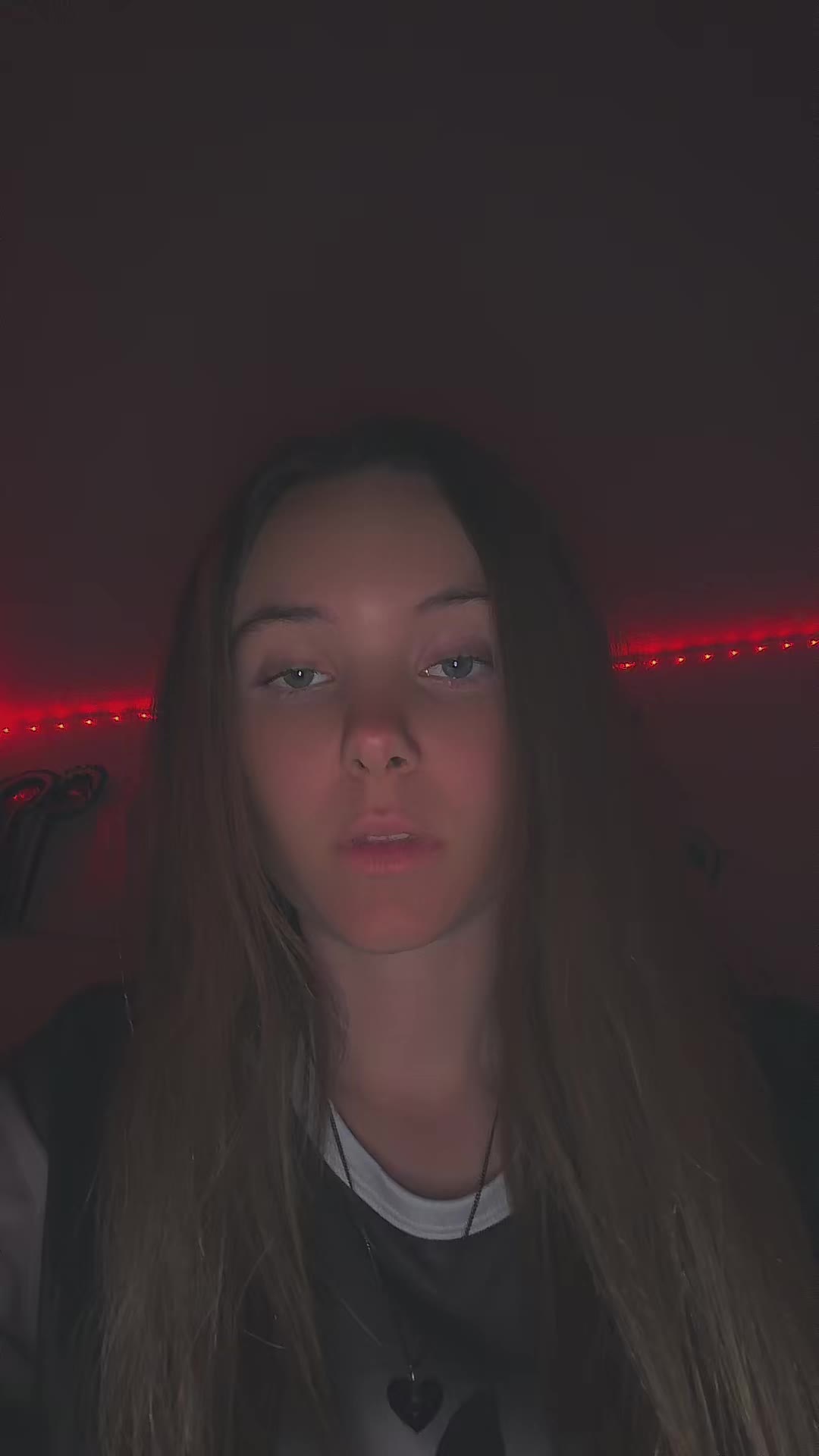 @Lena.pltdr
