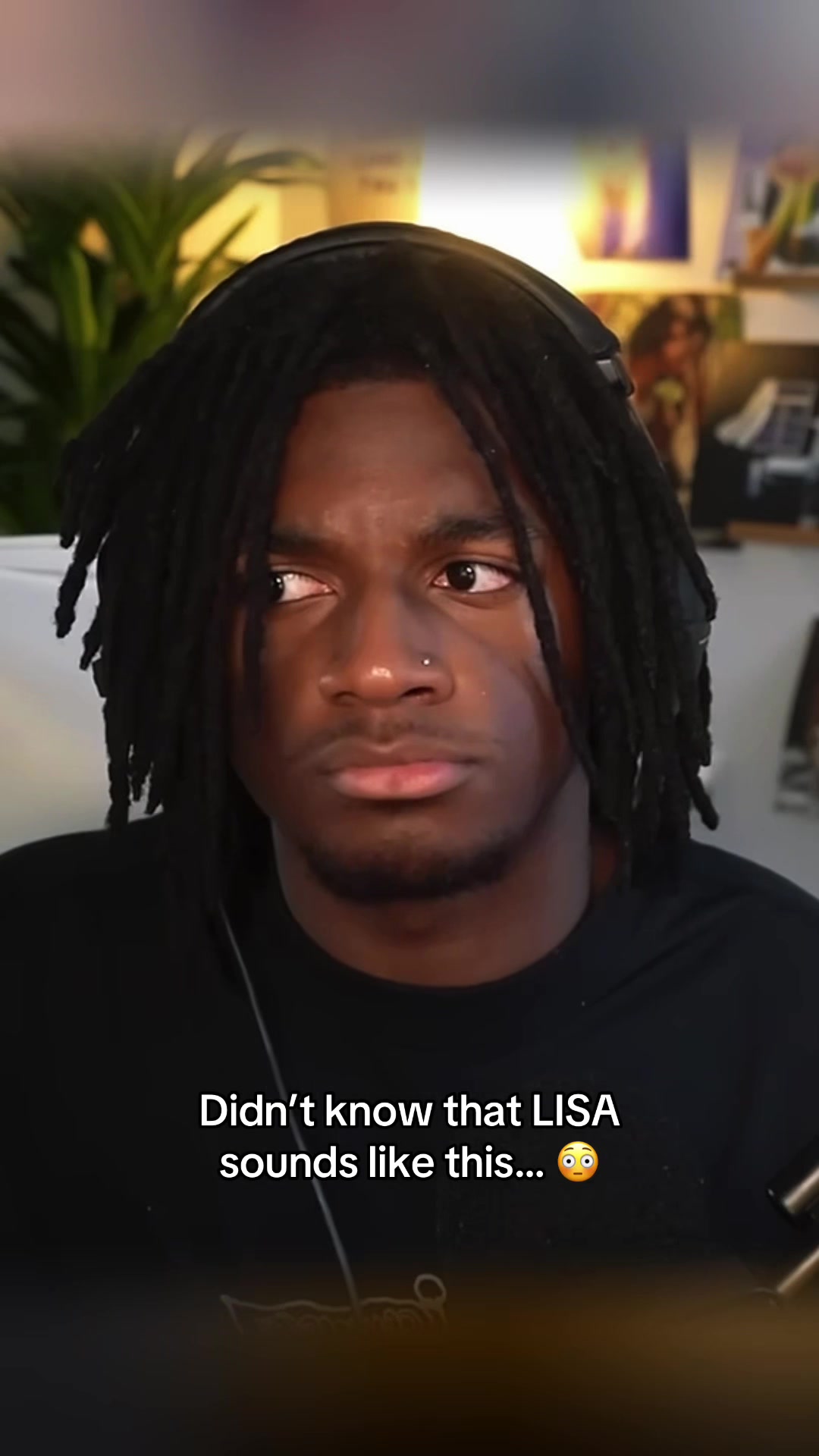 @Souvenir Reacts