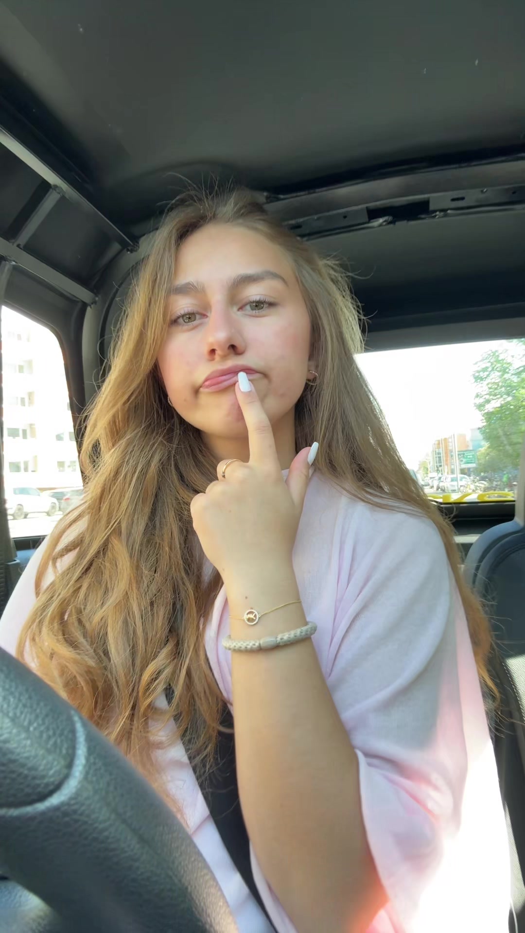 @luna isa bella