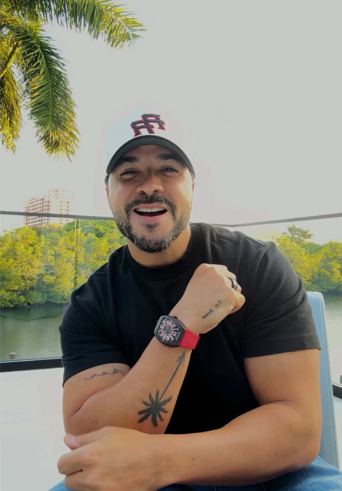 @Luis Fonsi