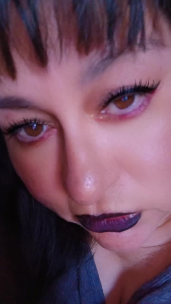 @vampirelizzie