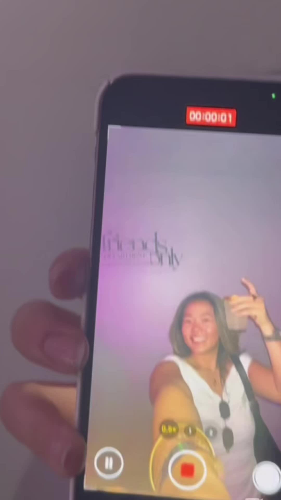 @mmeeeeshellll