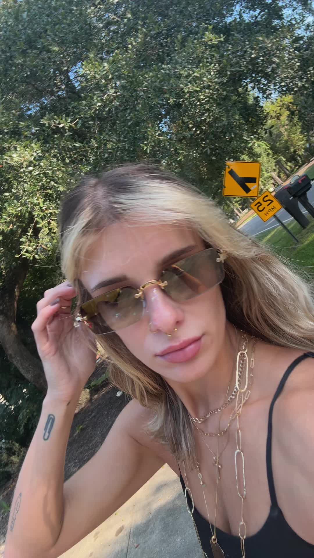@Zoë Richardson