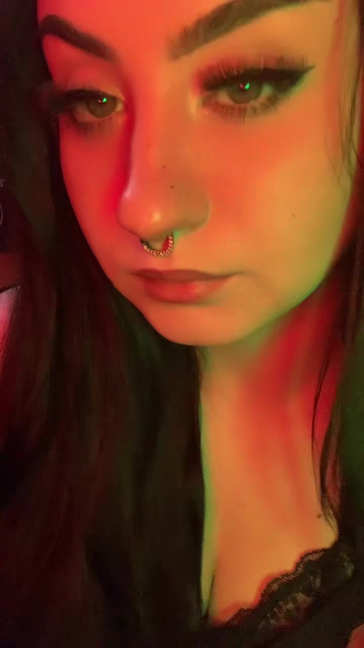 @skylahlove
