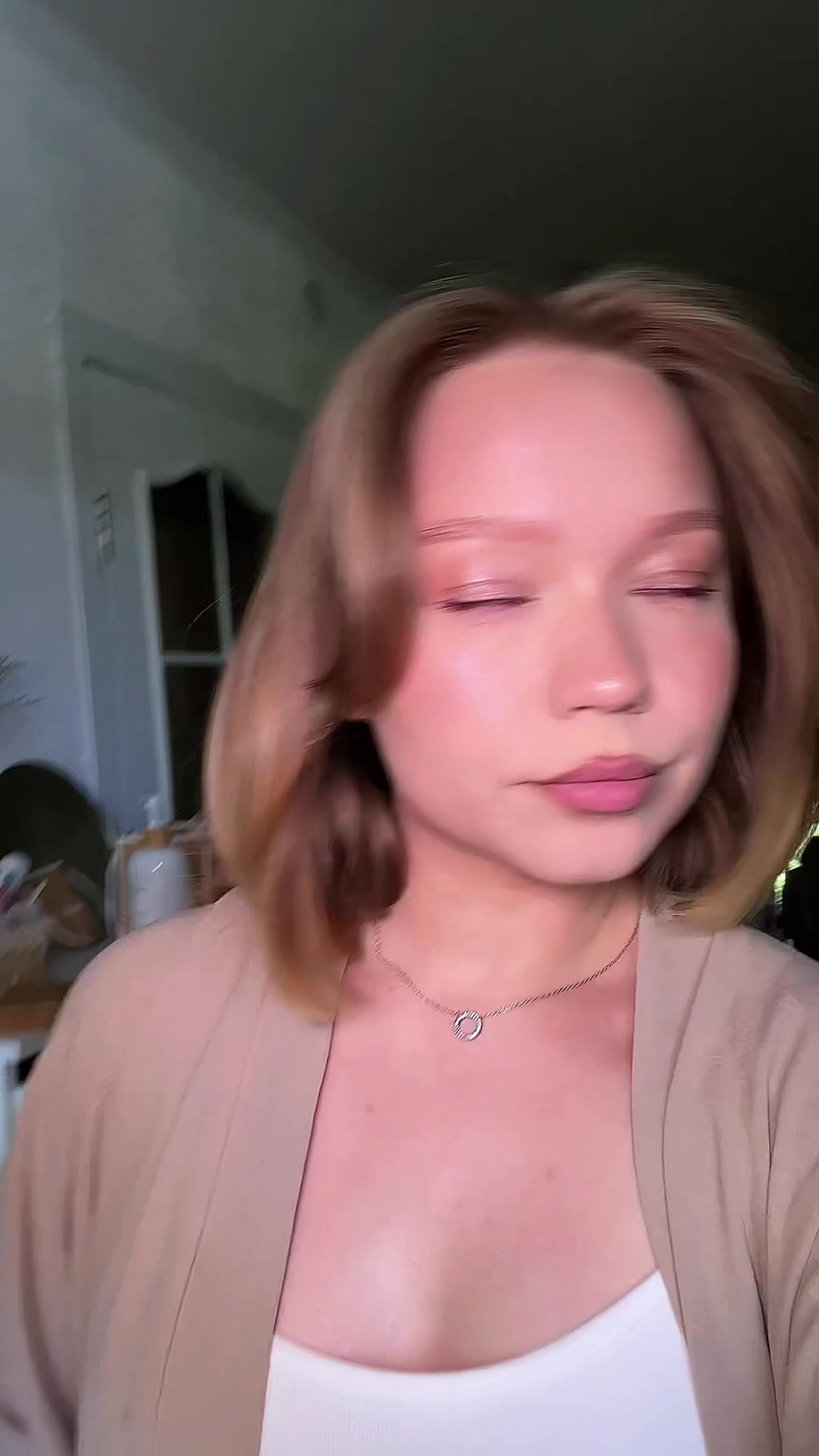 @Мим Анастасия