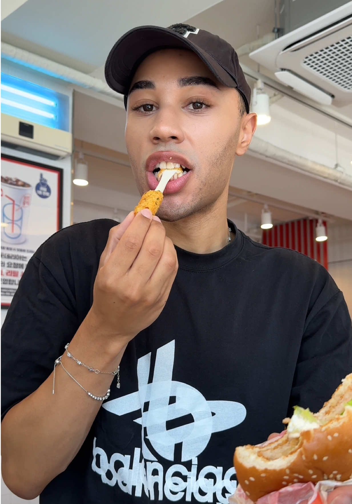 @neikks