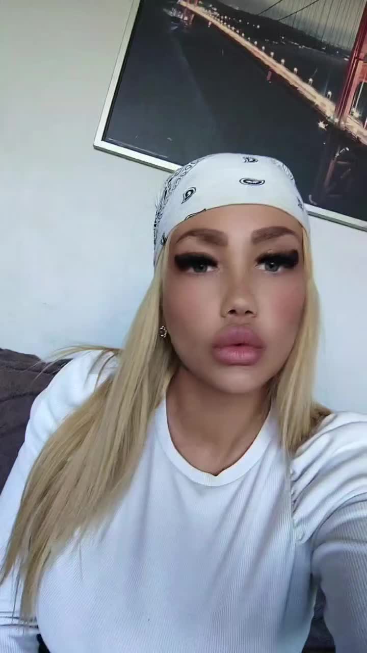 @Kala003