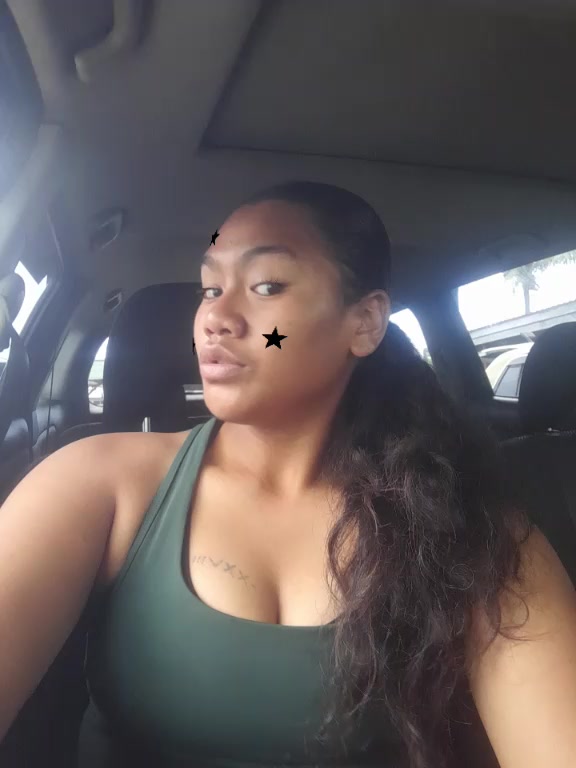 @Priiprii.