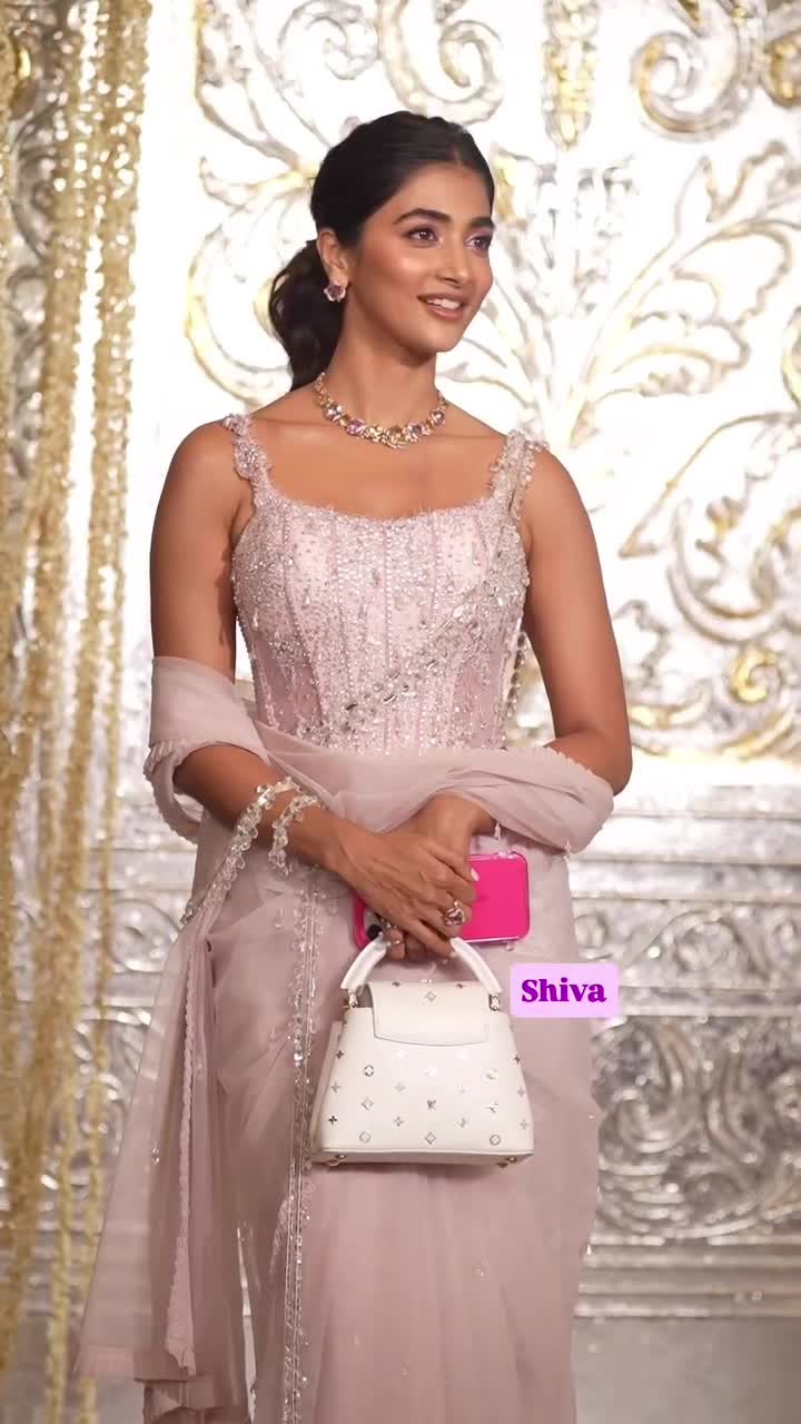 @Pooja Hegde