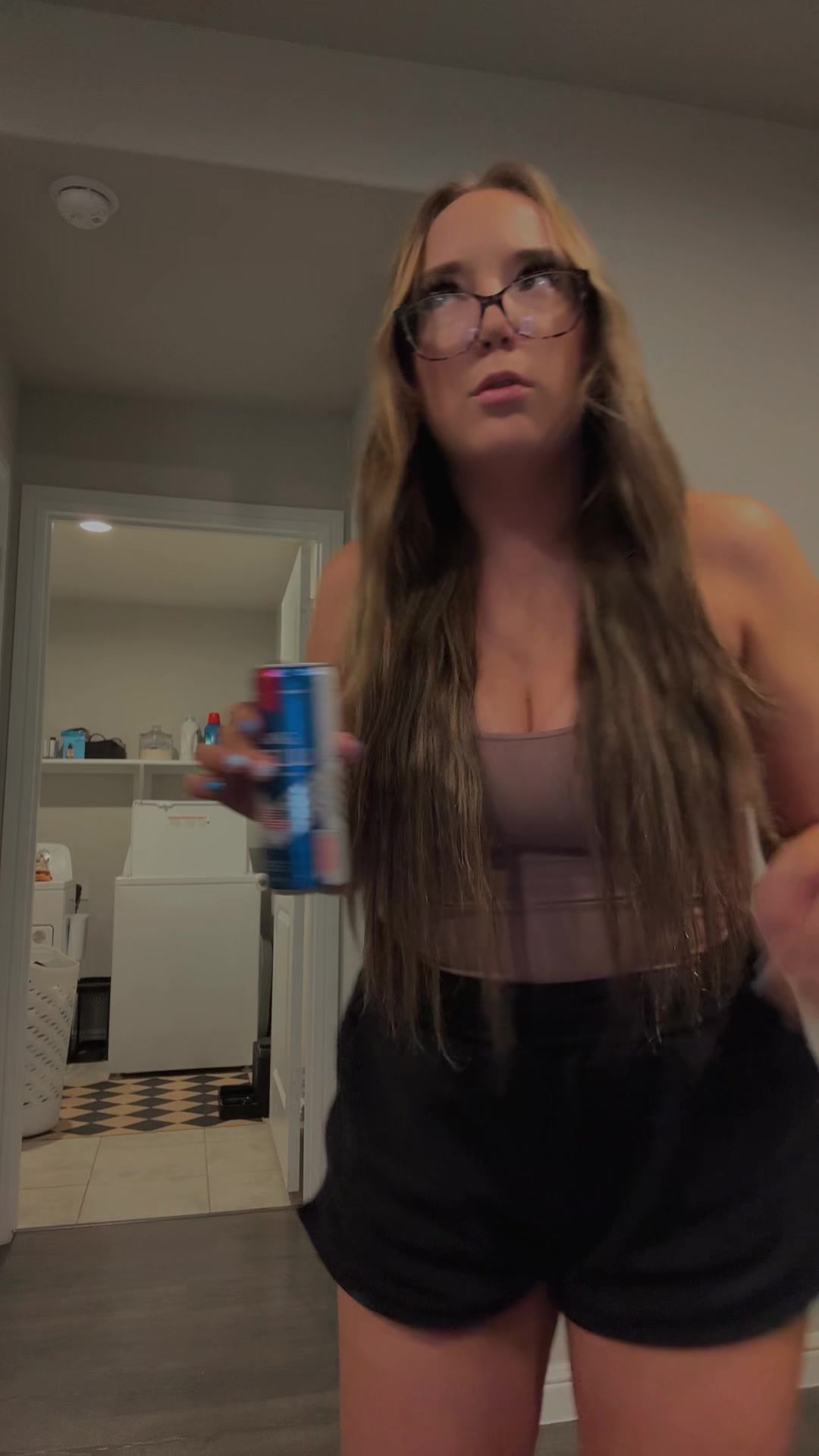 @courteneyathome
