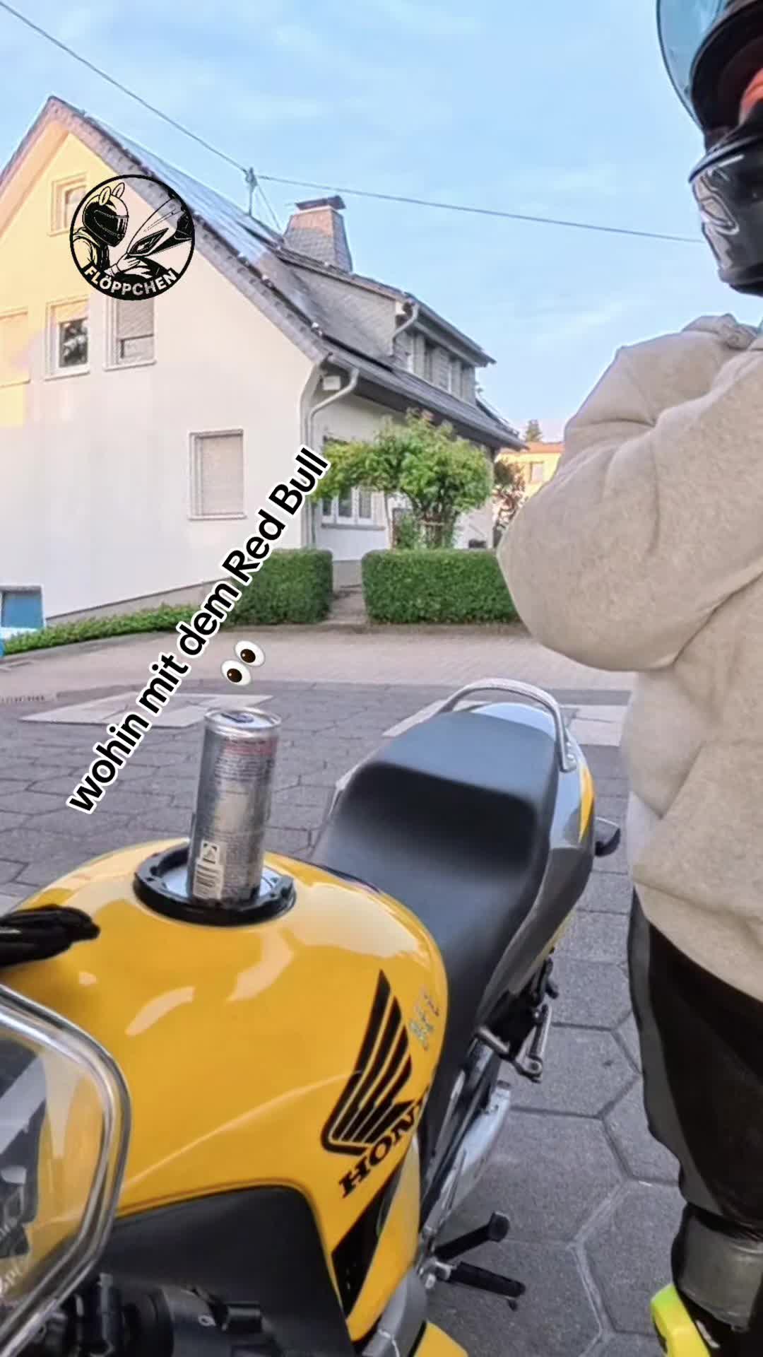 @Flöppchen