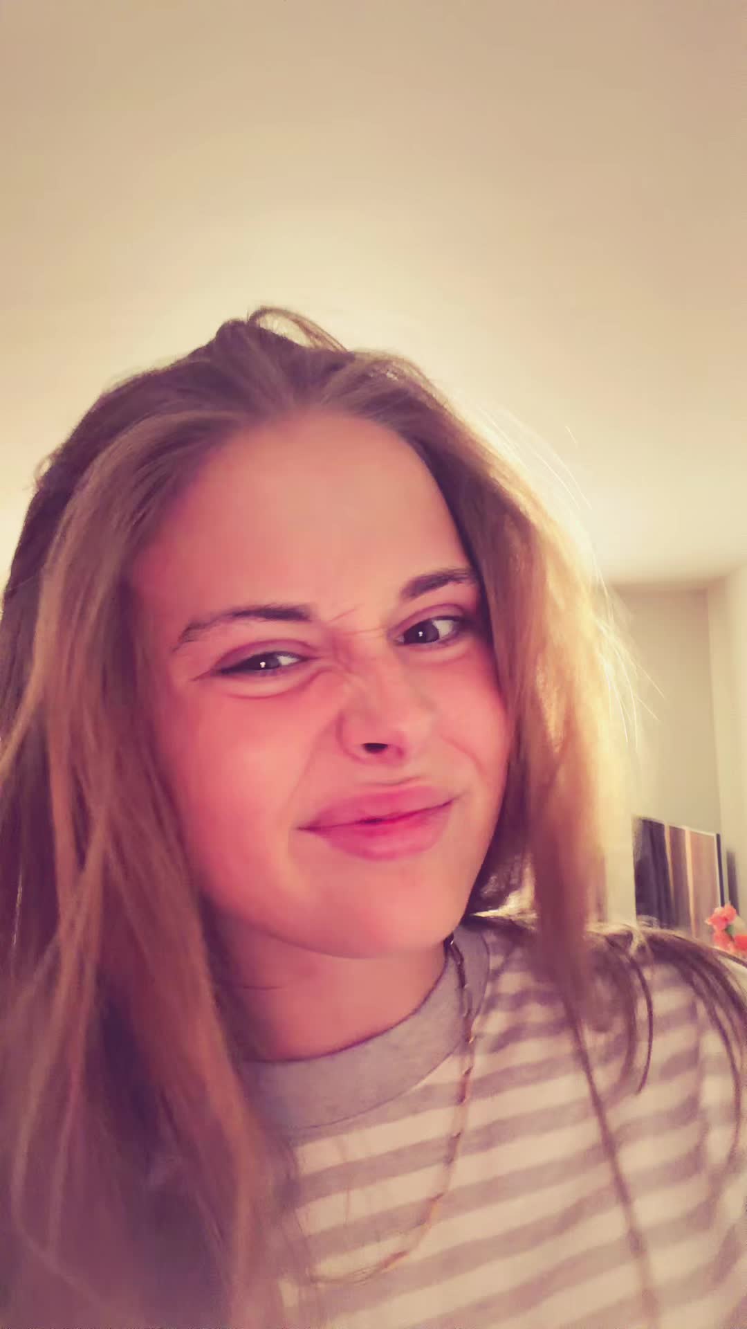 @Helena.v240