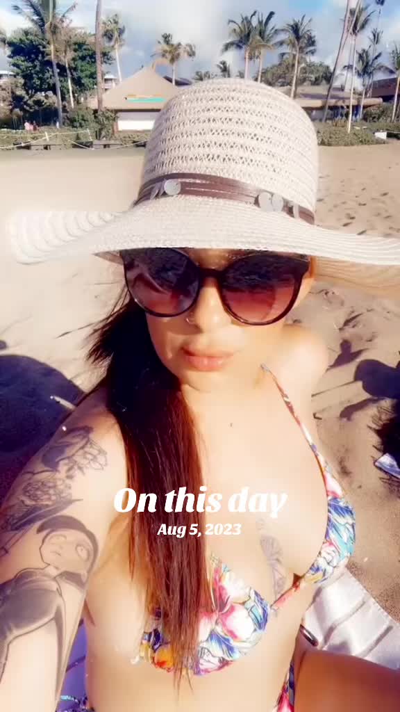@Sandra 🖤🖤🖤