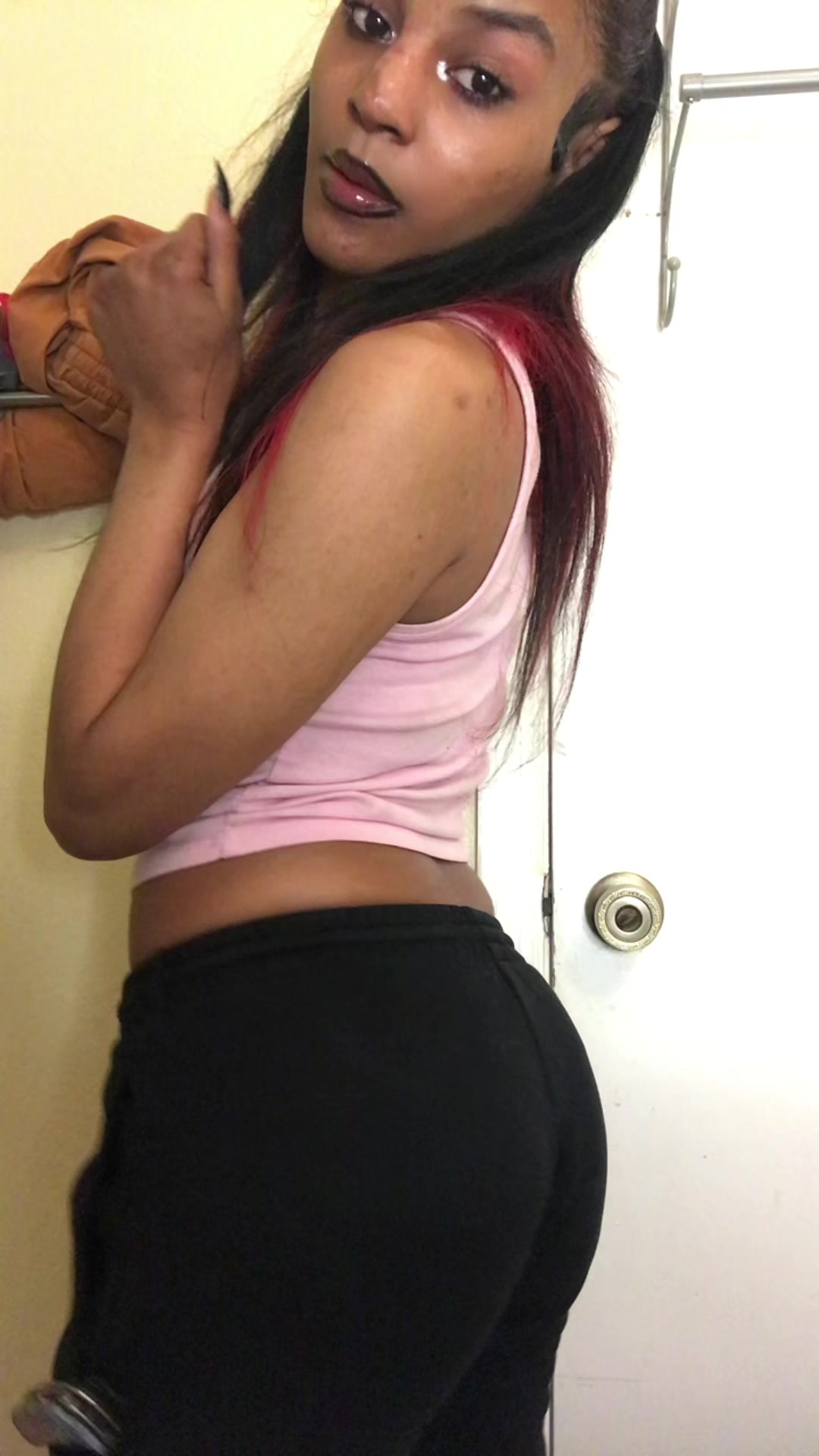 @Goldenteai1k