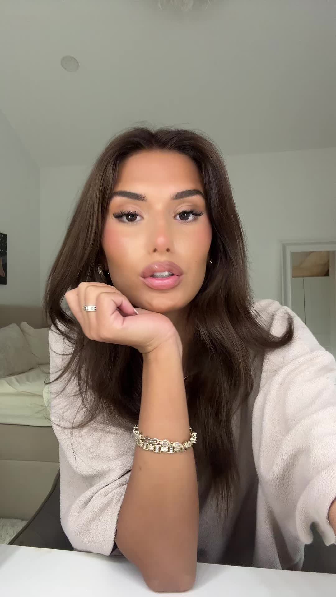 @Pranvera