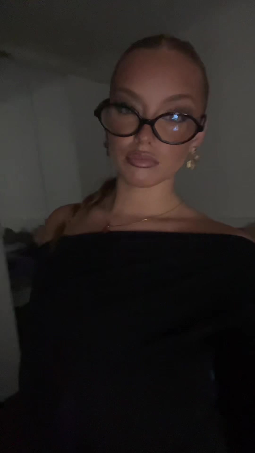 @lindavellani