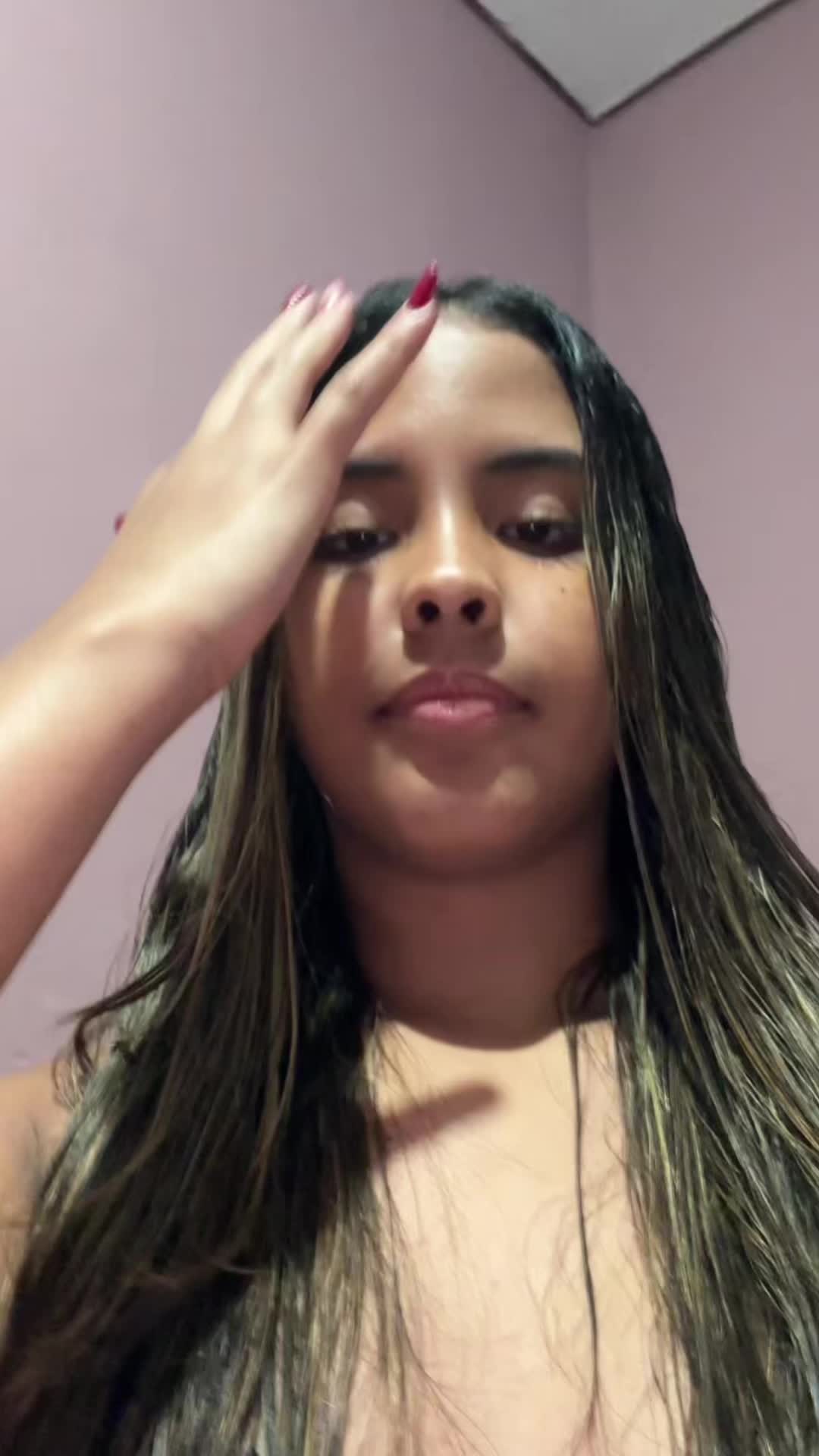 @Julia🌪️🩶
