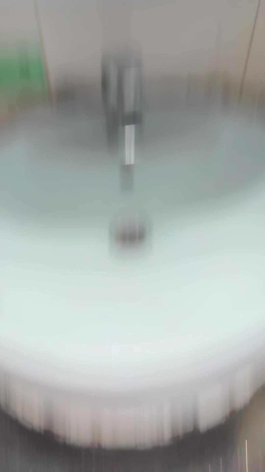 @nawwww