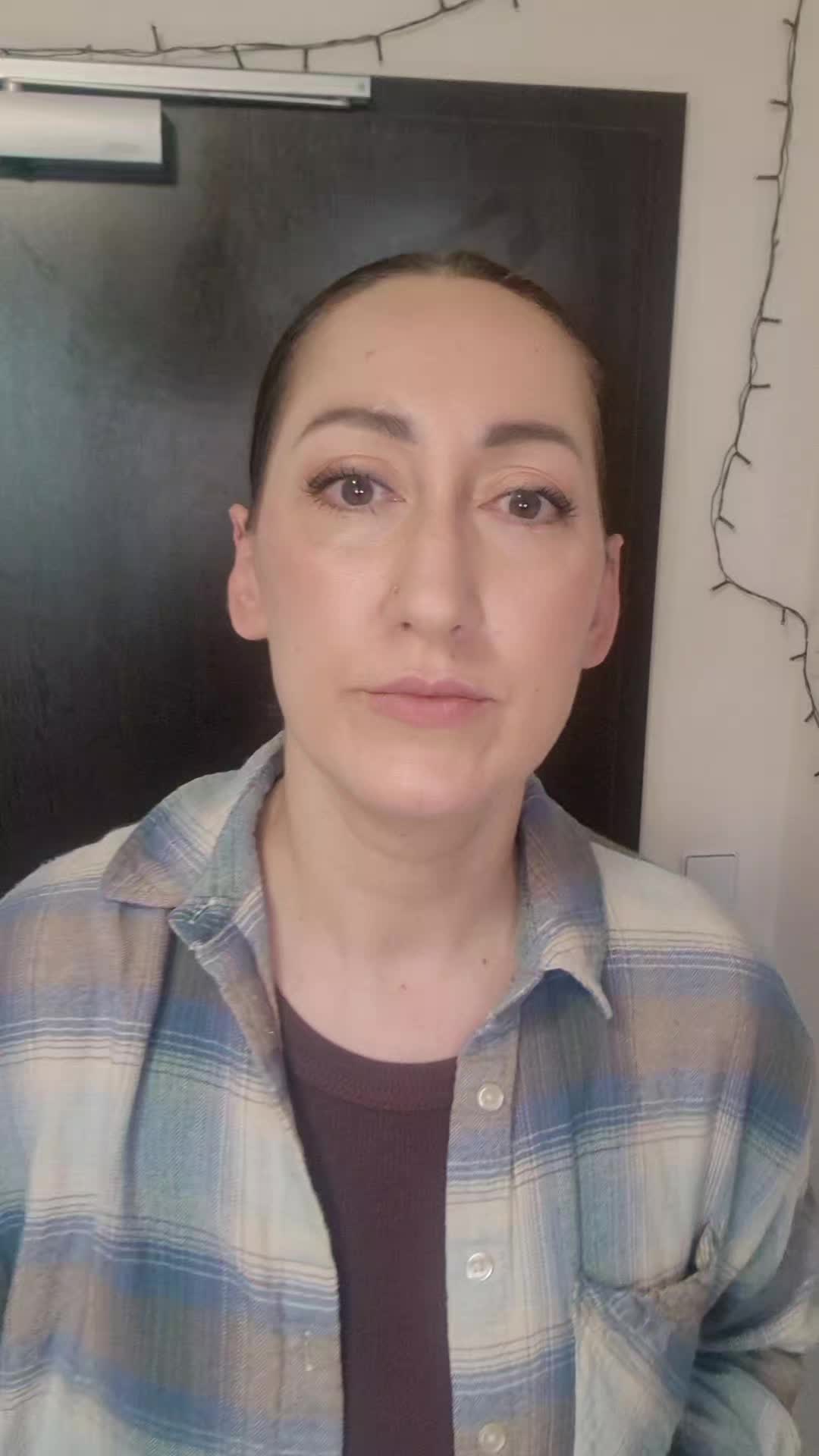 @Julie_test