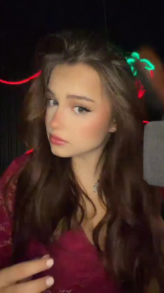 @AnnaWorld🍓