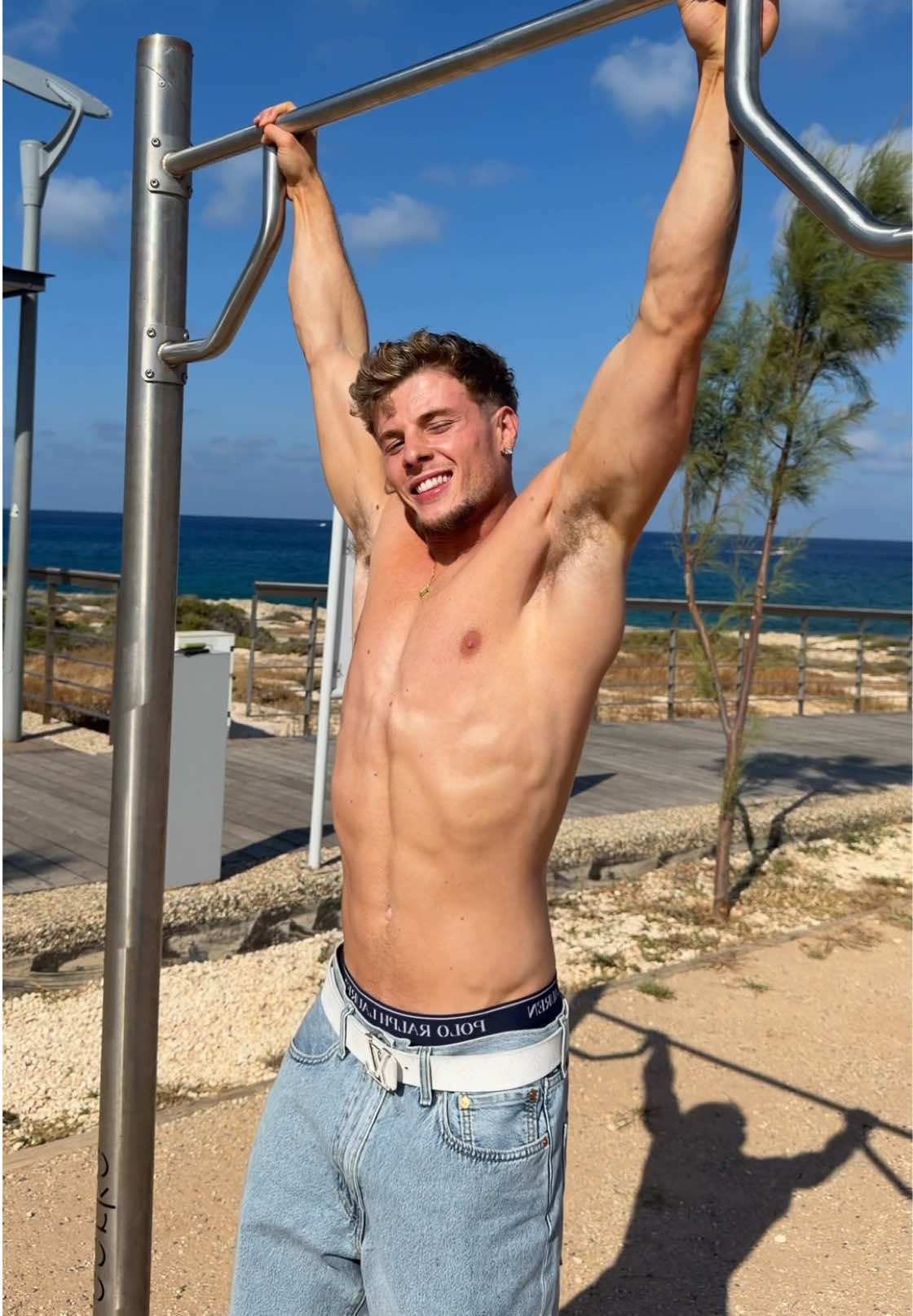 @Benjaminhilton