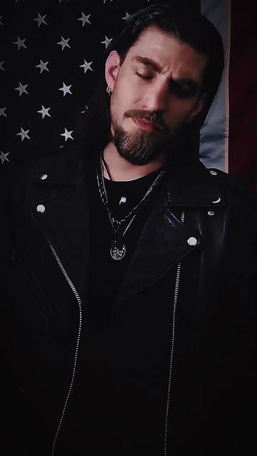 @Eddie.Winchester38
