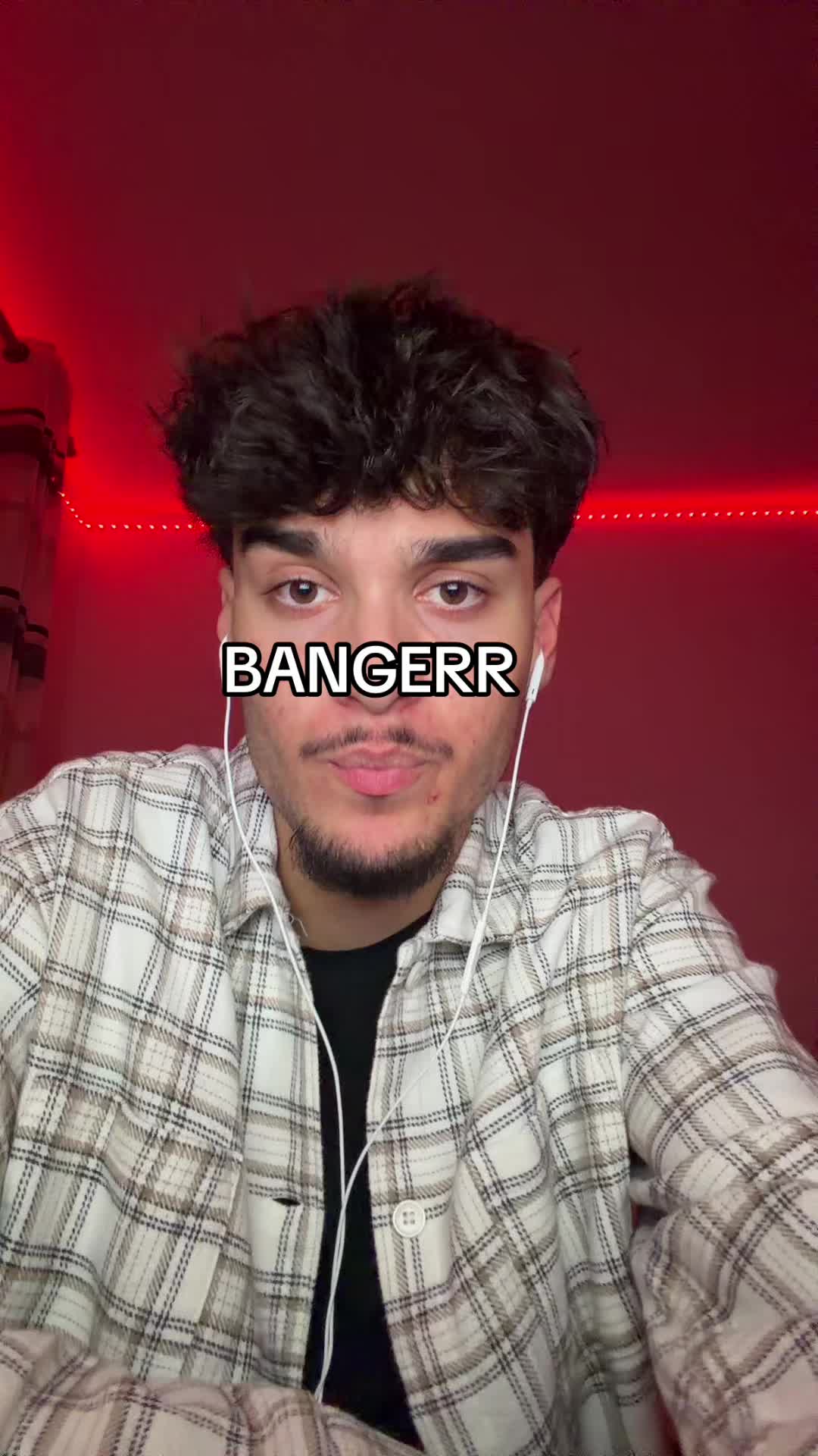 @🎧🎧