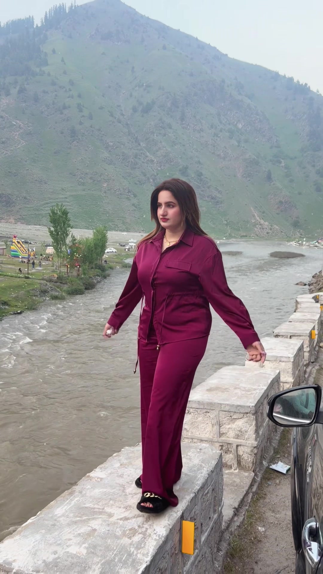 @Sumbal khan gee