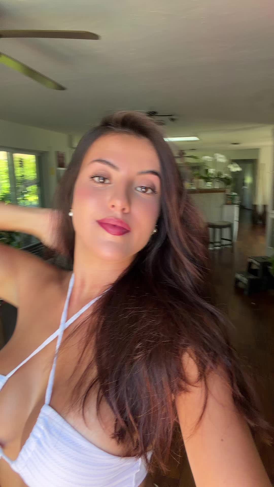 @Bella Serna Morales