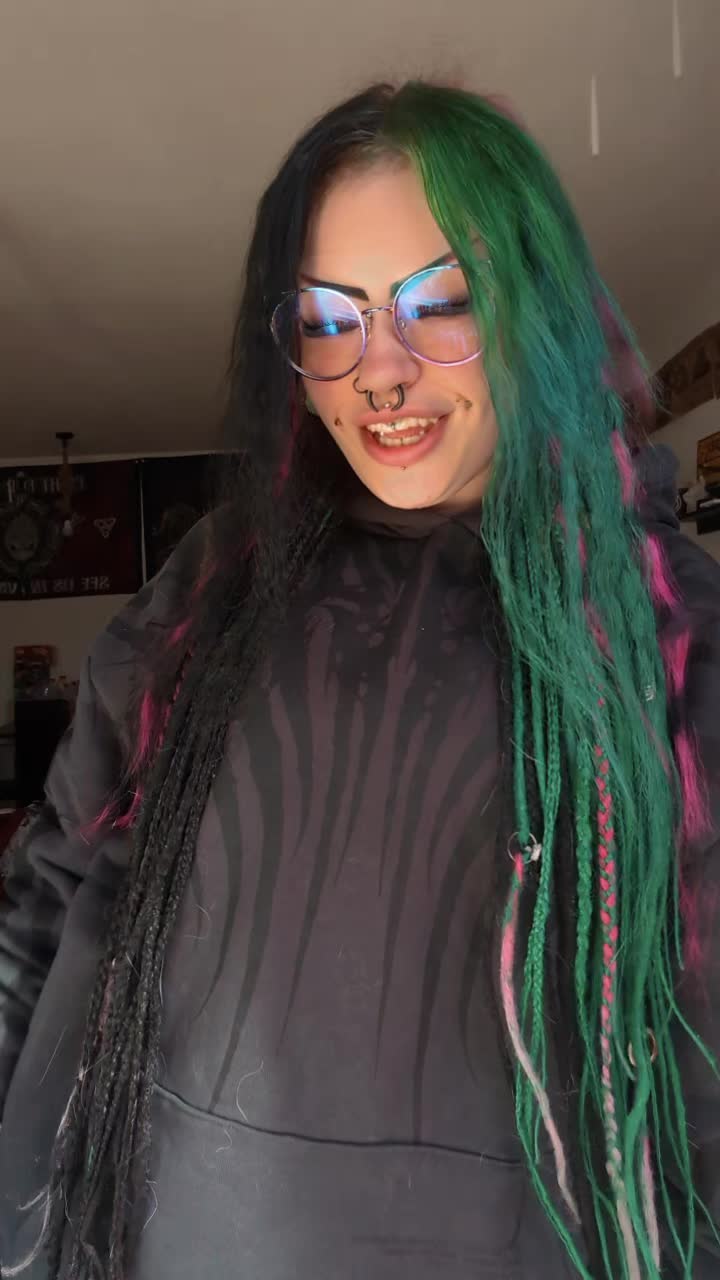 @꧁𖤍⛧𝖘̶𝖆̶𝖙̶𝖆̶𝖓̶⛧☠︎꧂