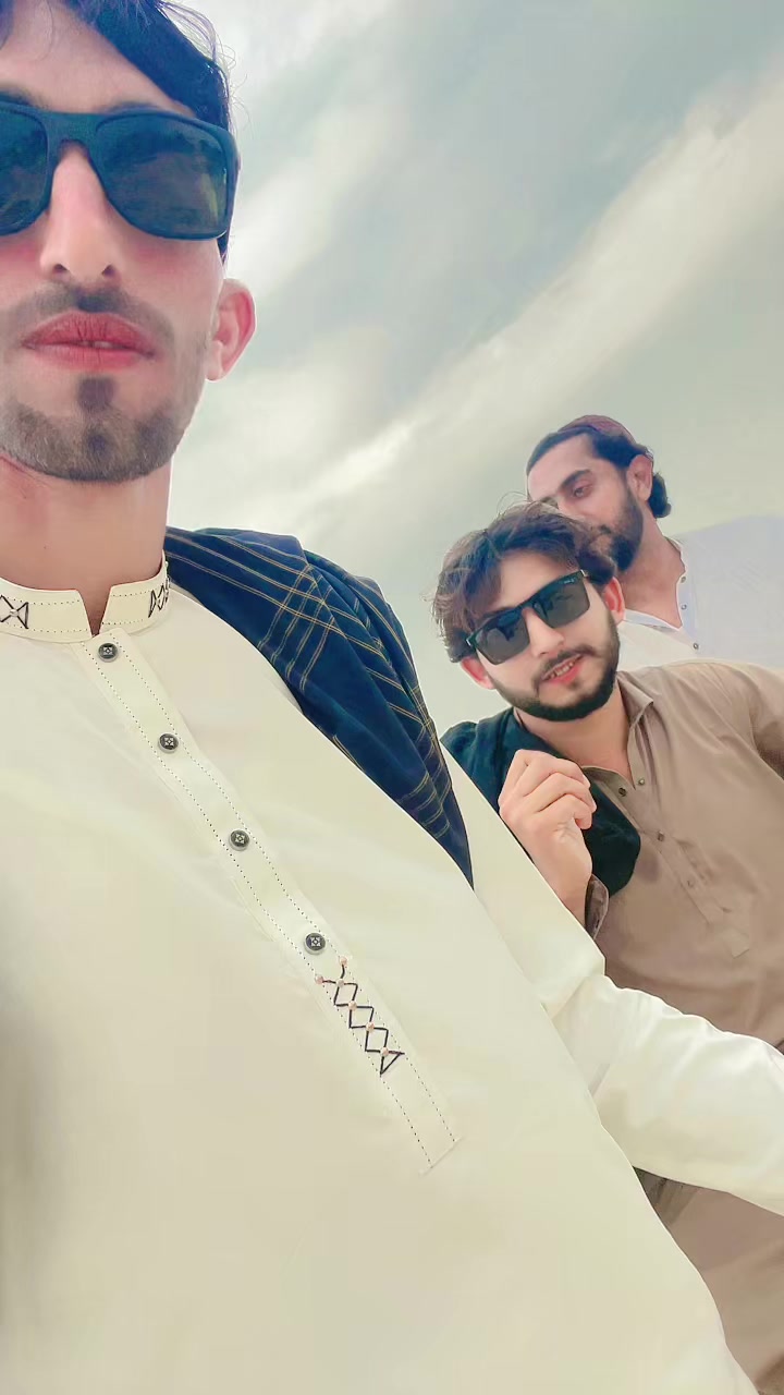 @🥀nasrullah65650🥀