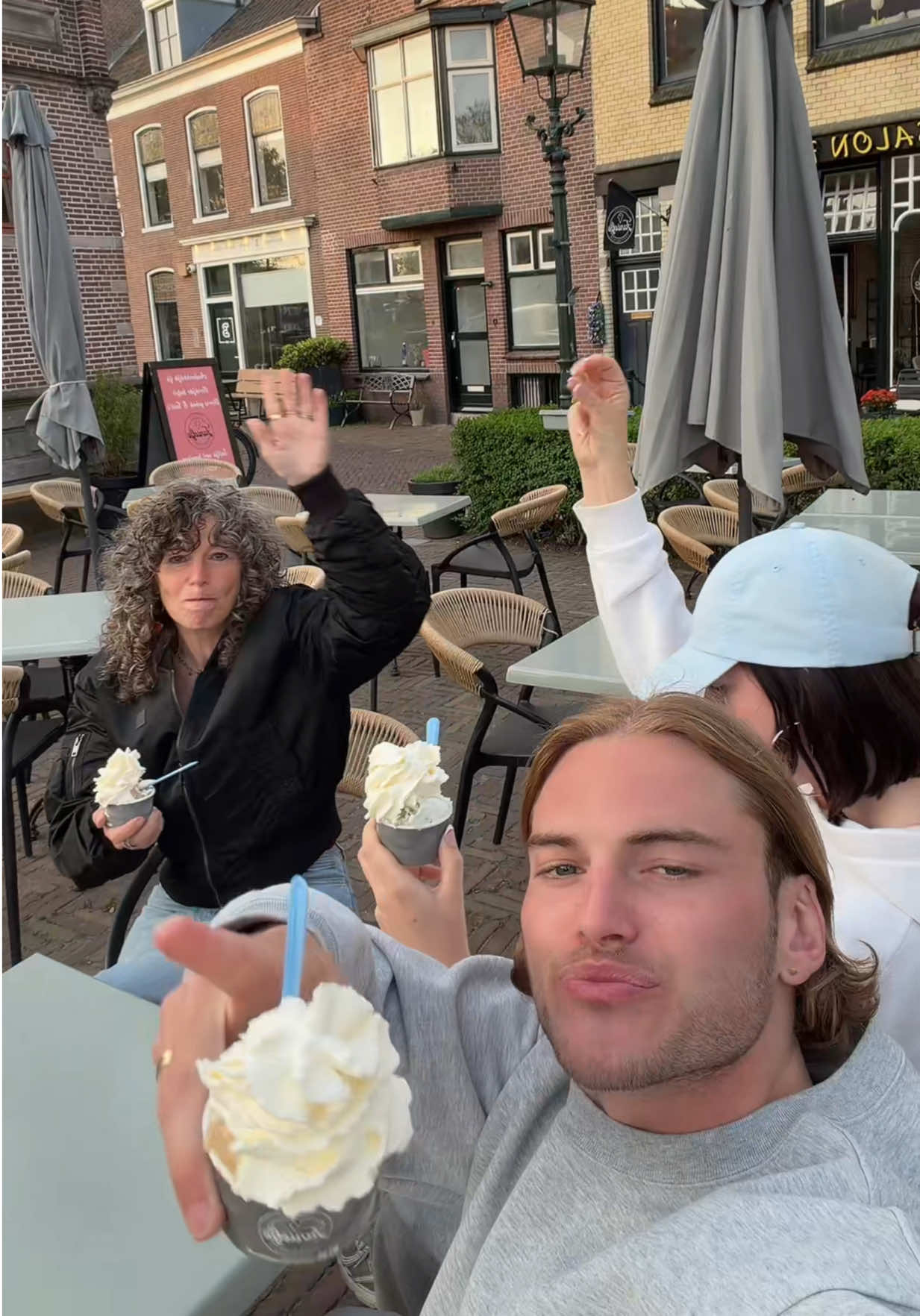@MaxLorenzo