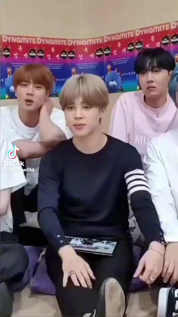 @TRUE BTS💜🫰ARMY