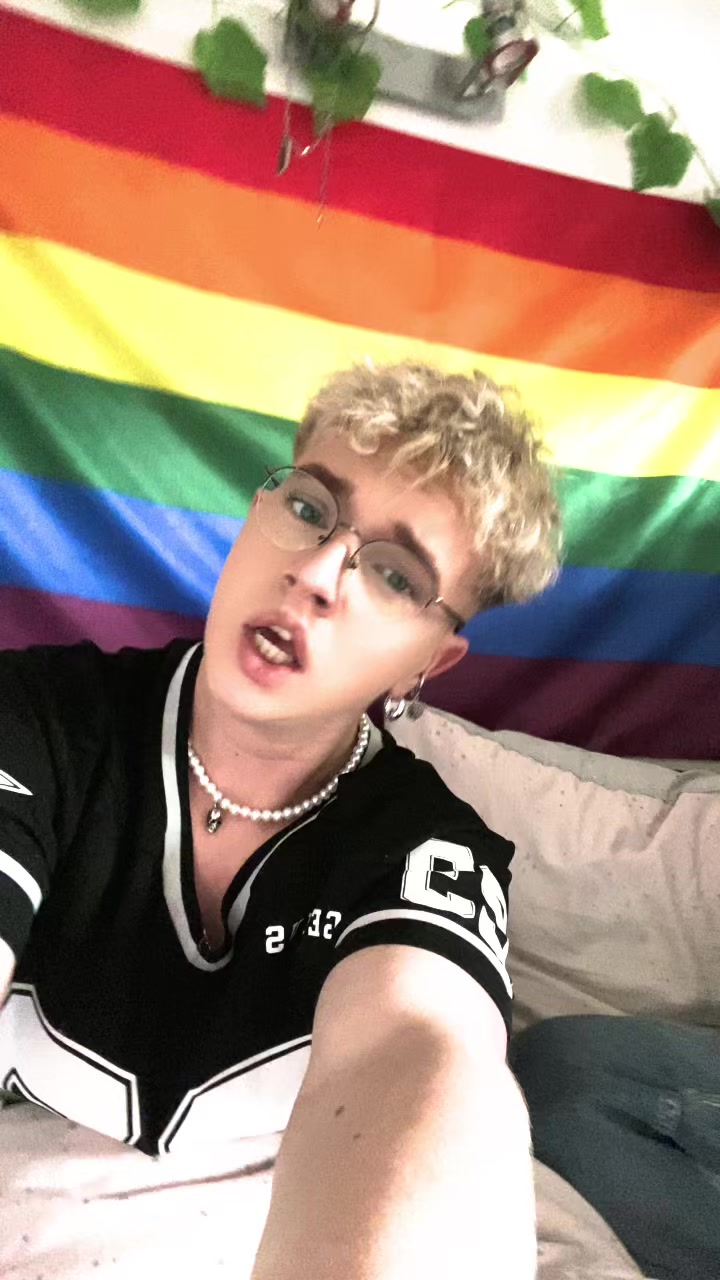 @Ig: Gllooino